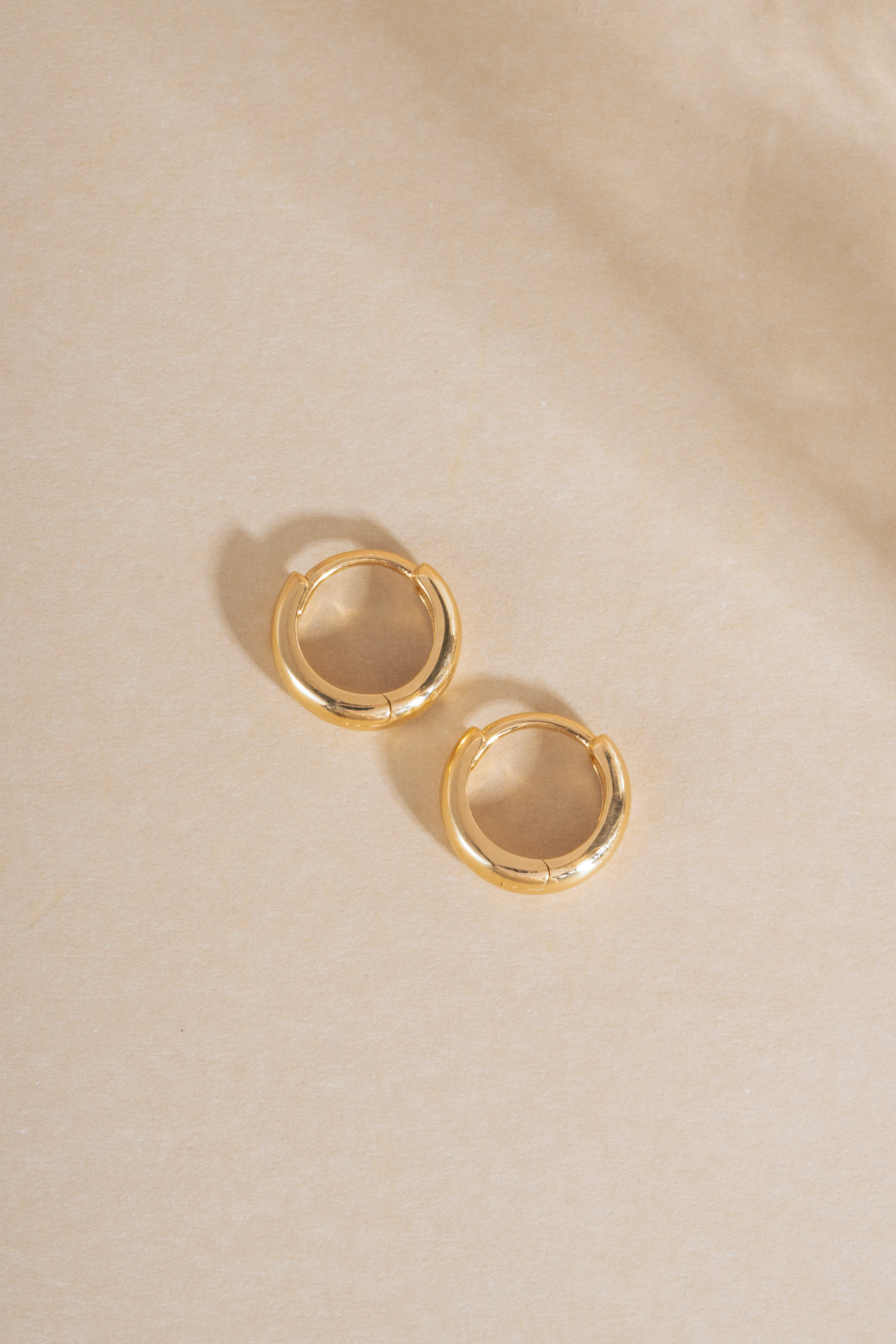 14K Solid Gold Chunky Huggies - Image 6