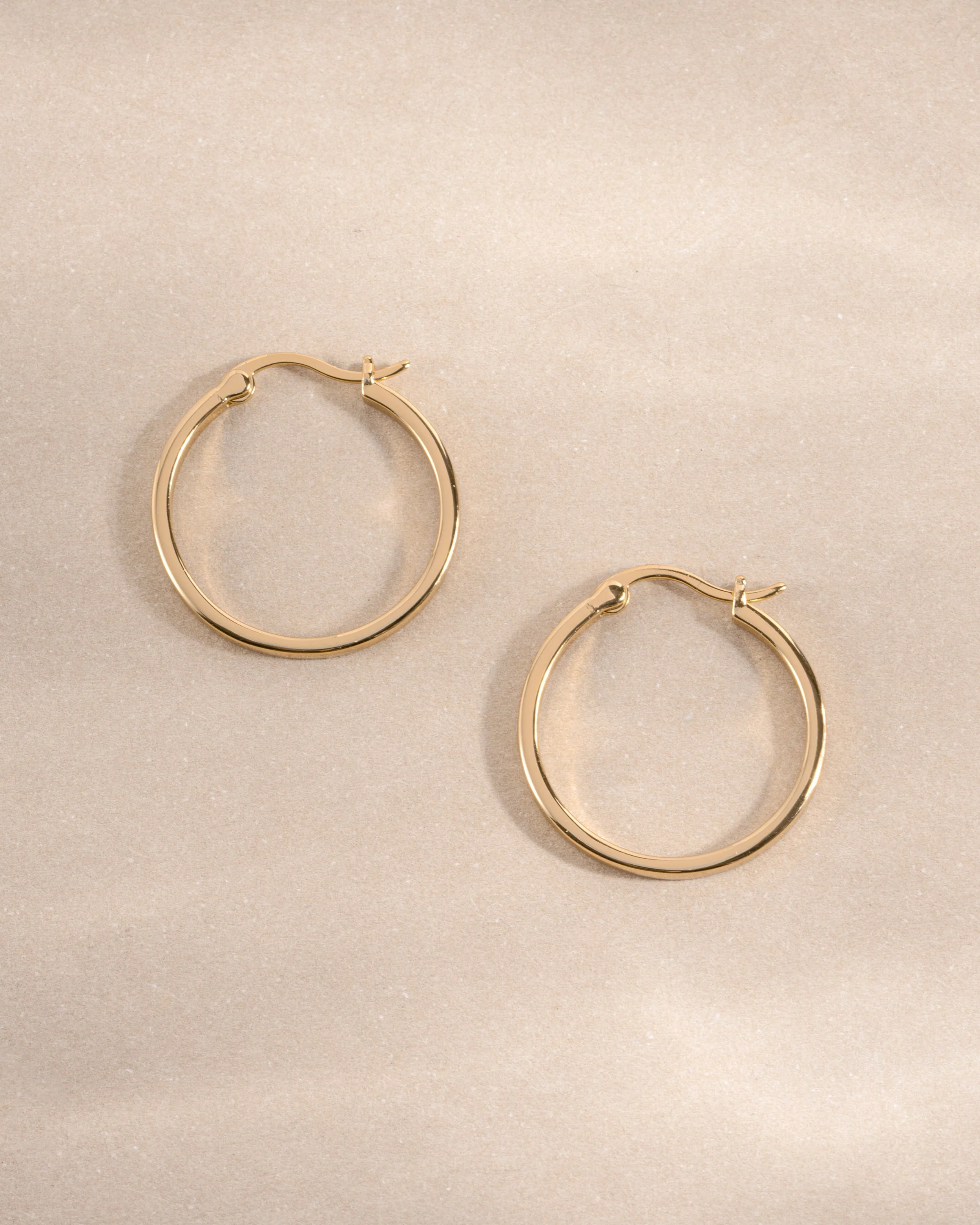 18mm Flat Hoops - Image 8