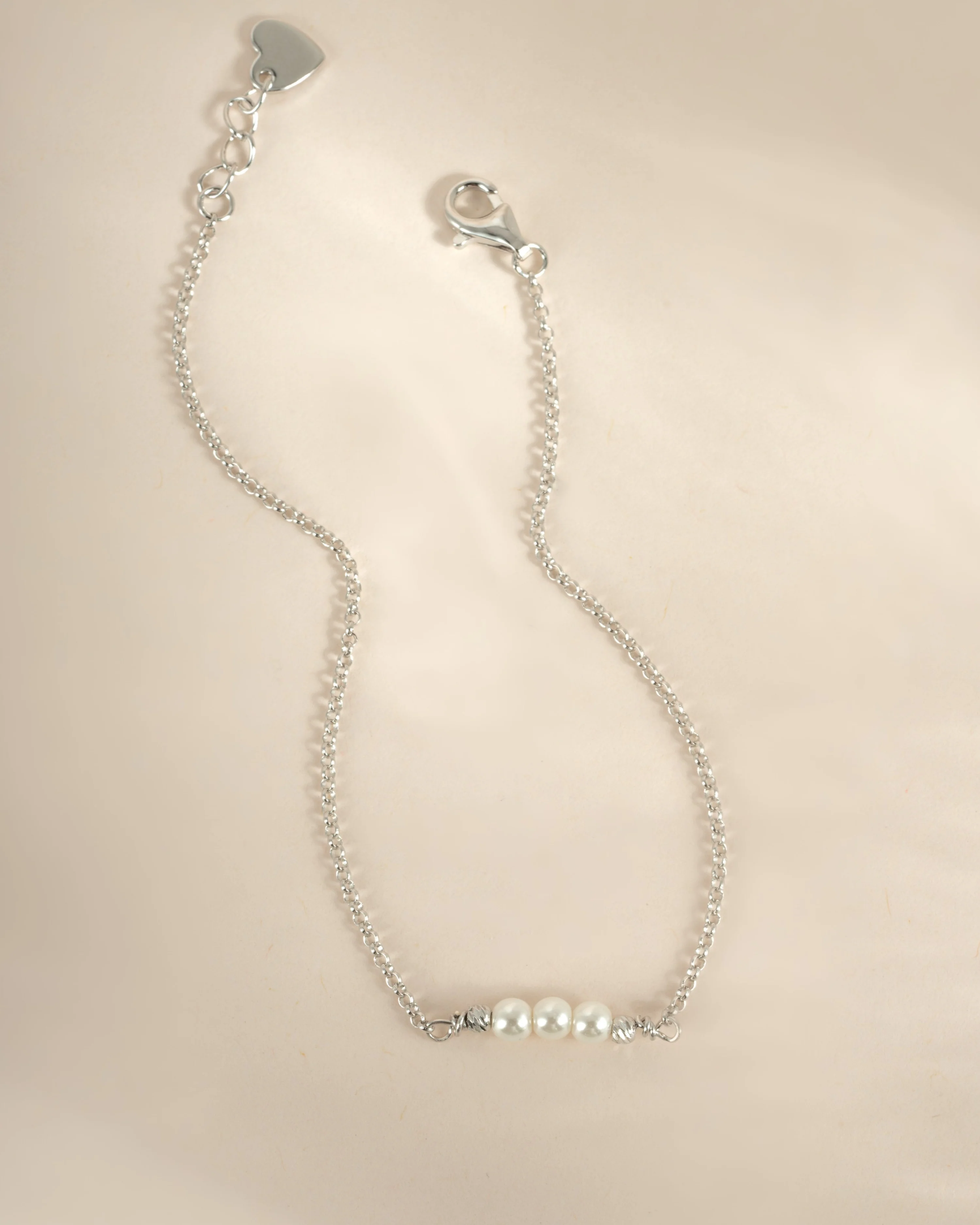 3 Pearl Bracelet - Image 6