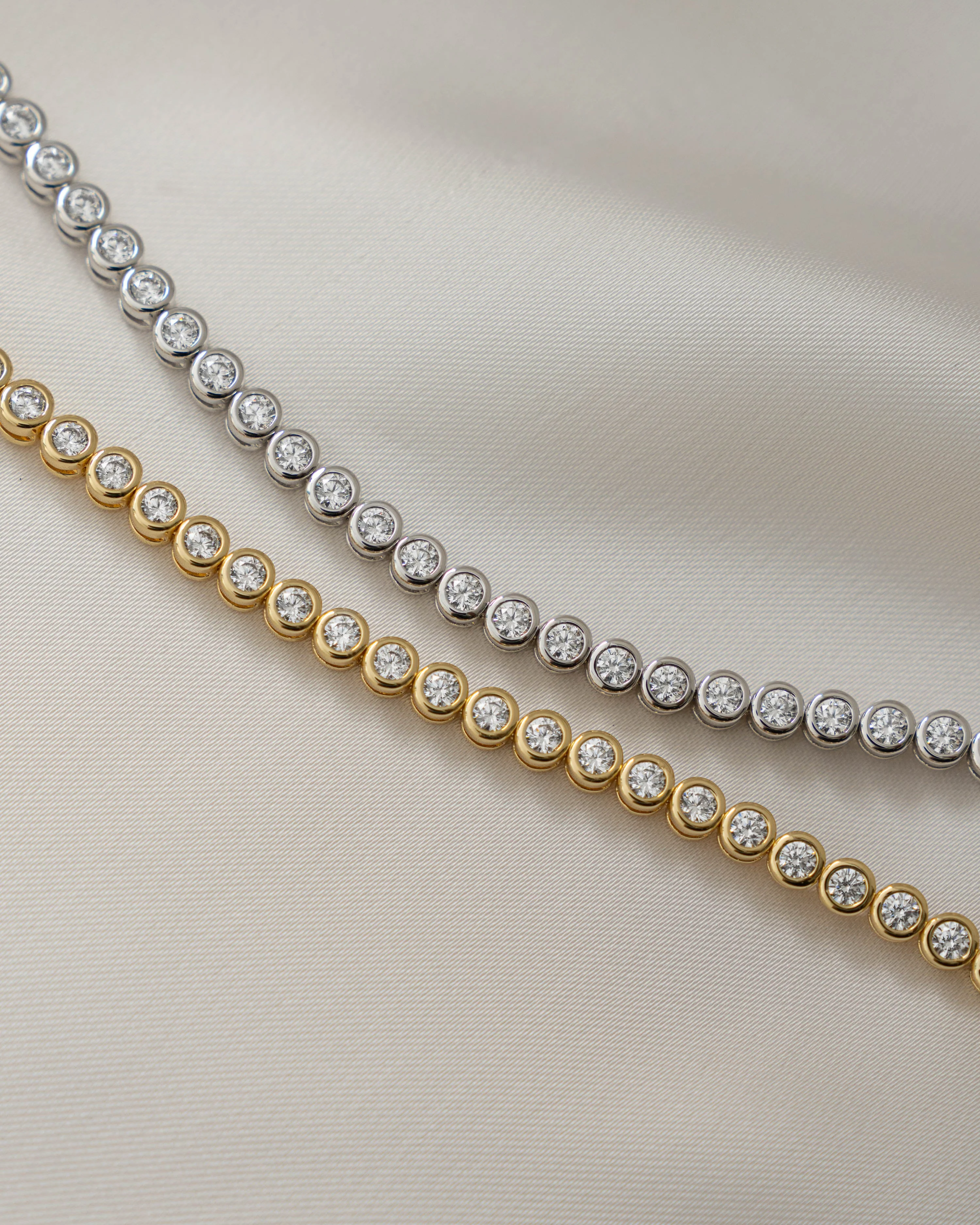 3mm Round Bezel Tennis Bracelet - Image 3
