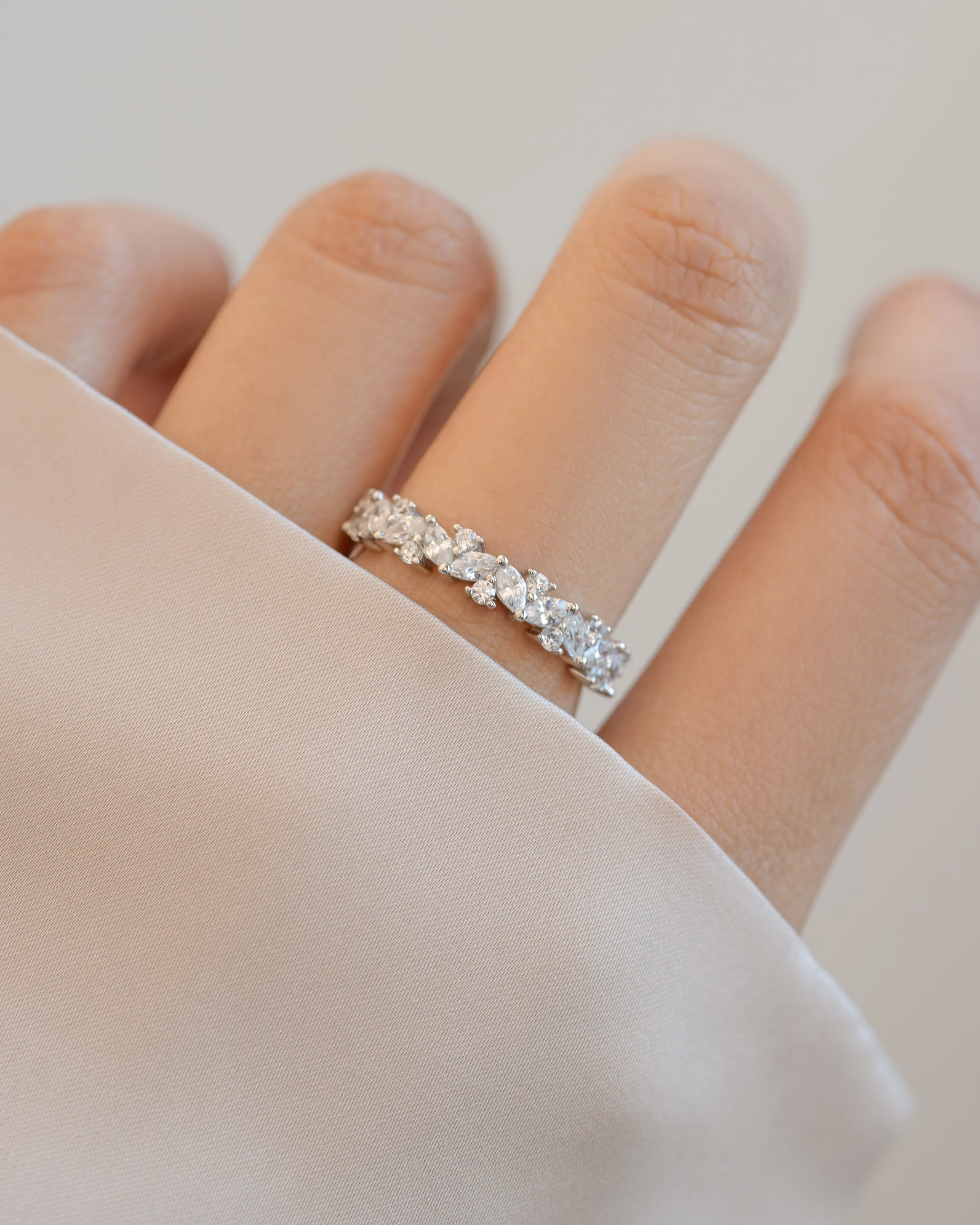4mm Multi Stone Ring - Image 9