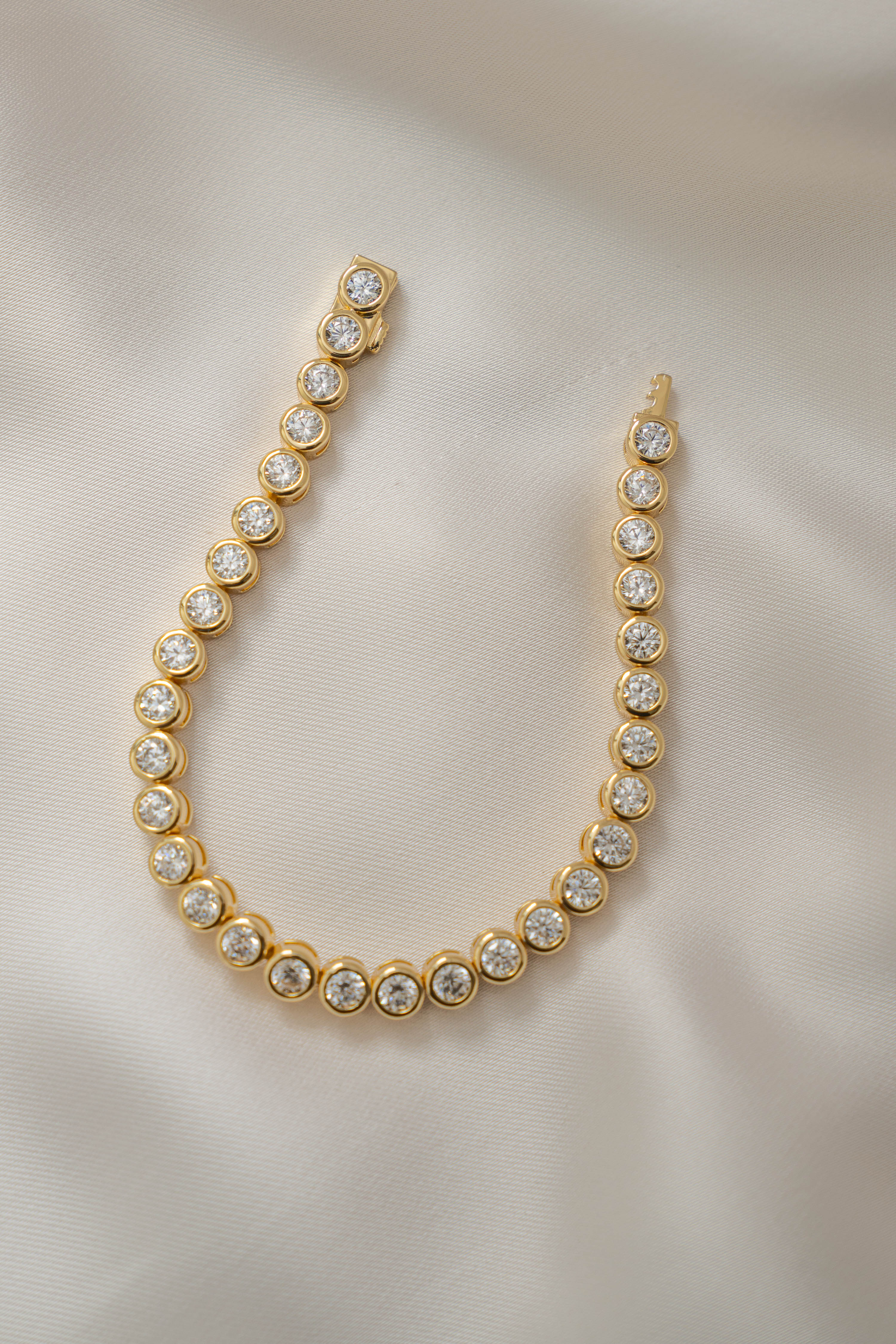 4mm Round Bezel Tennis Bracelet - Image 9