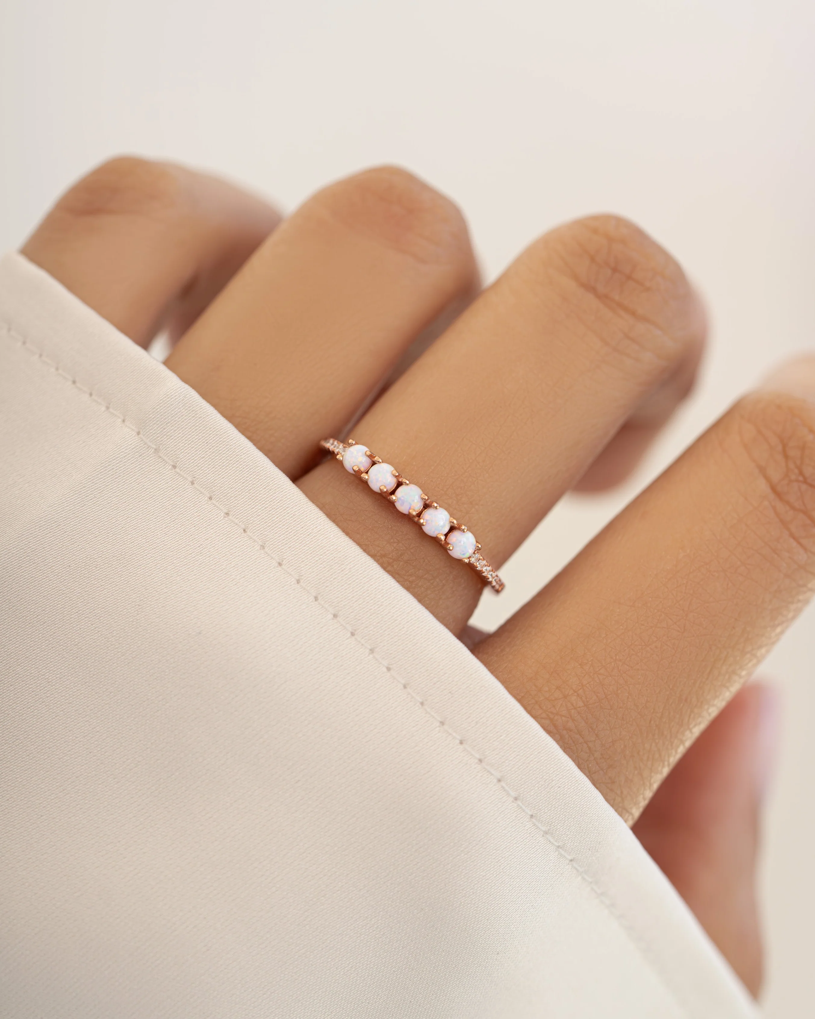5 Stone Opal Ring - Image 6