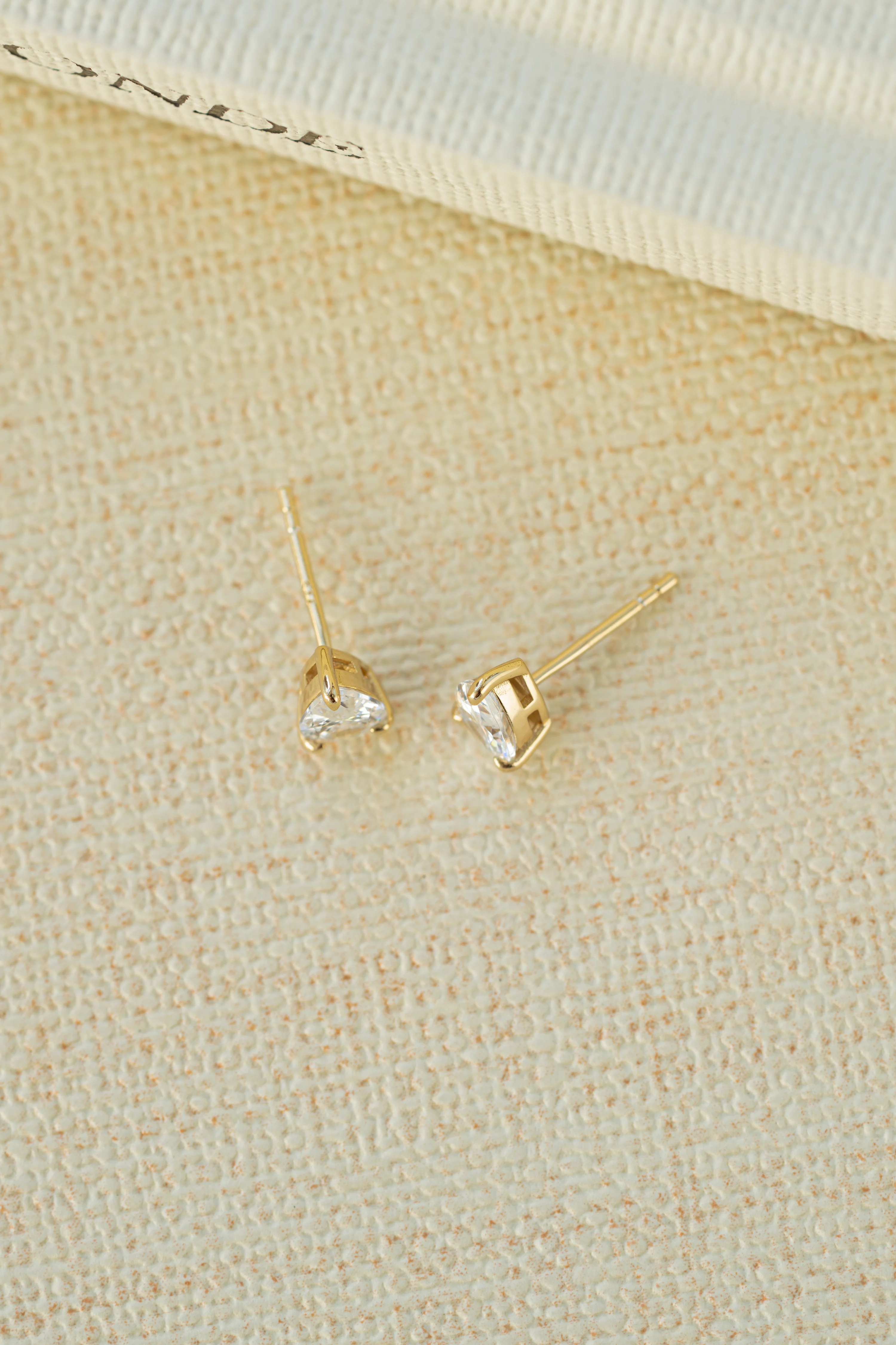 5x7mm Pear Studs - Image 8