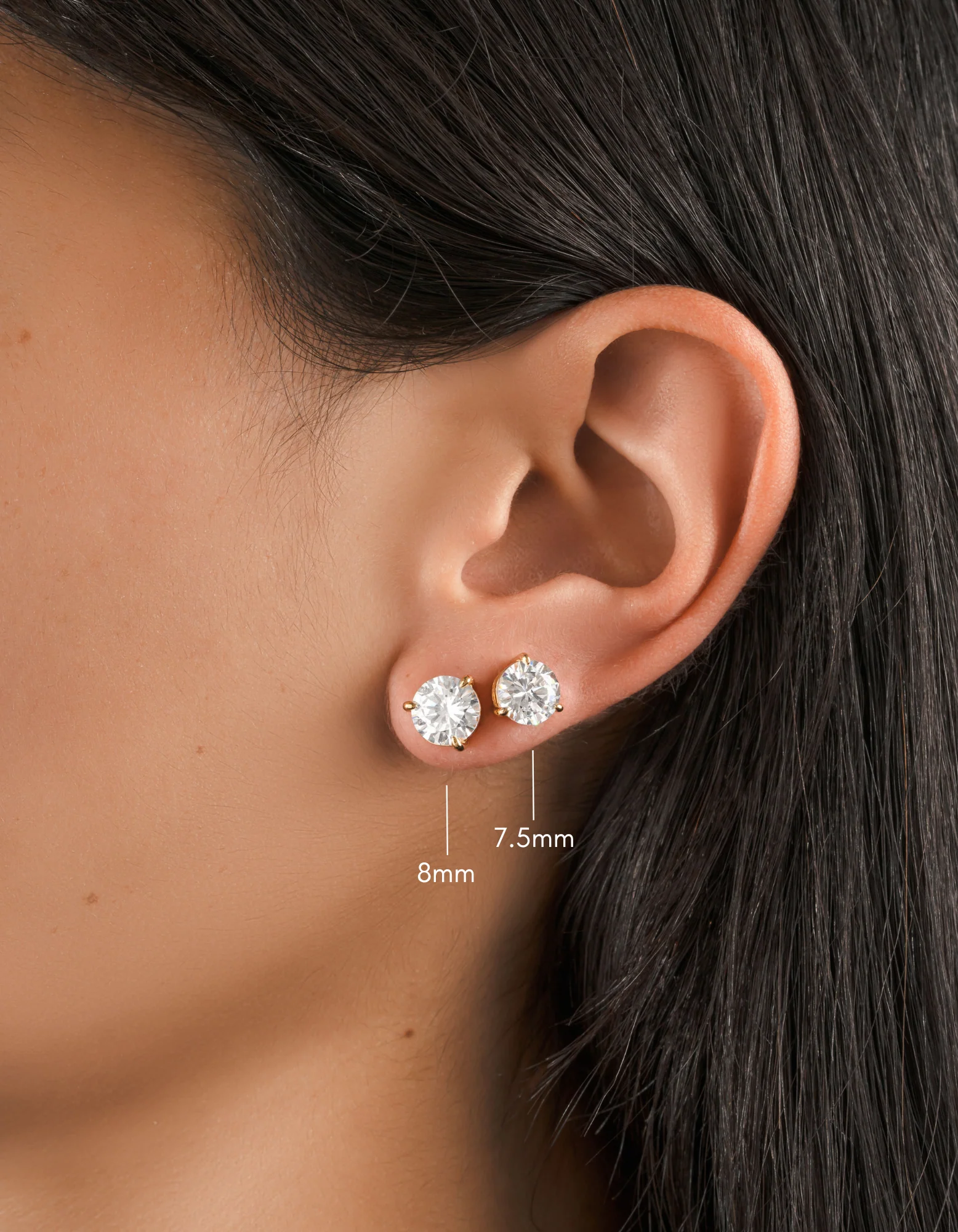 8mm Round Solitaire Stud Earrings - Image 4
