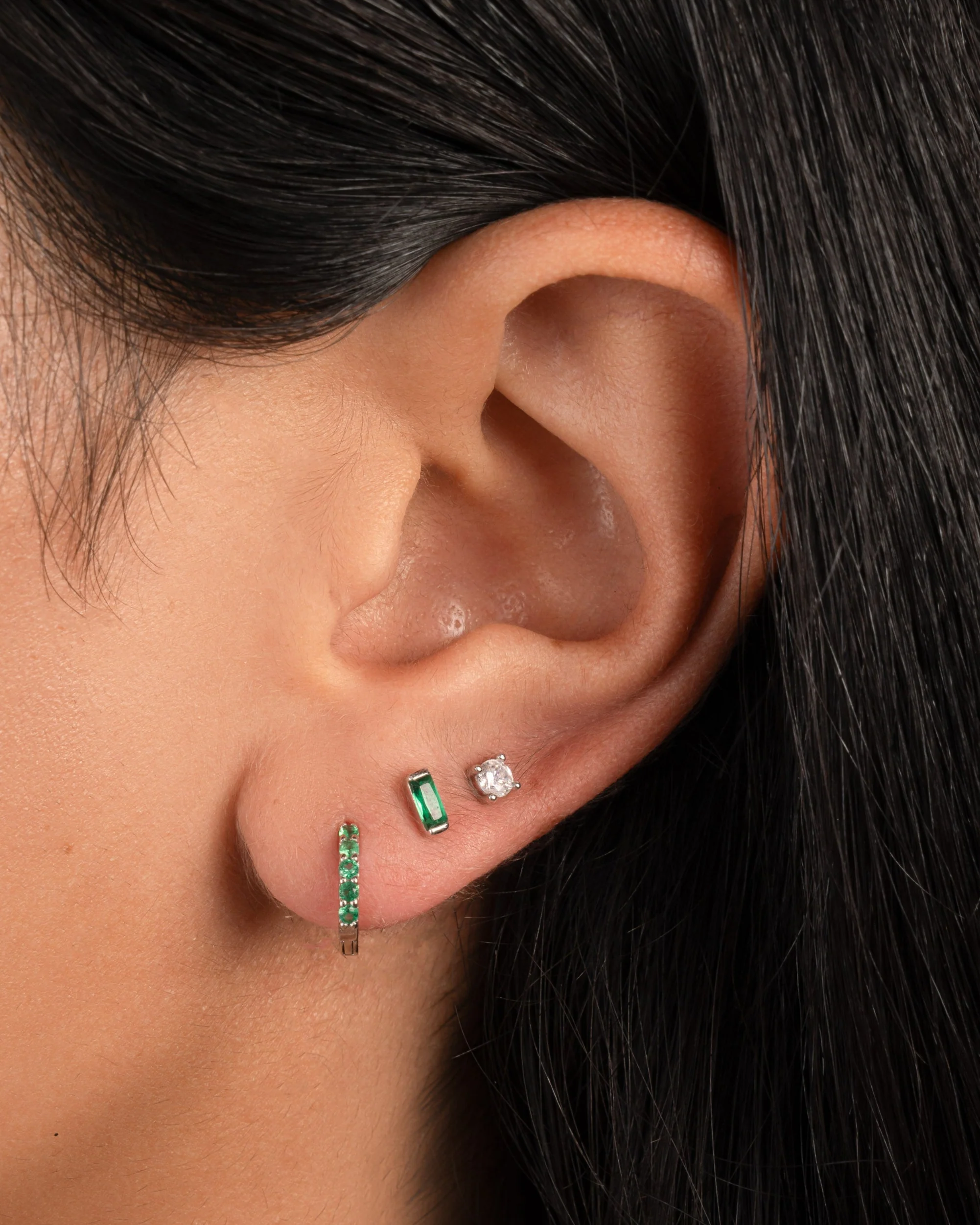 7mm Emerald Huggies - Image 4