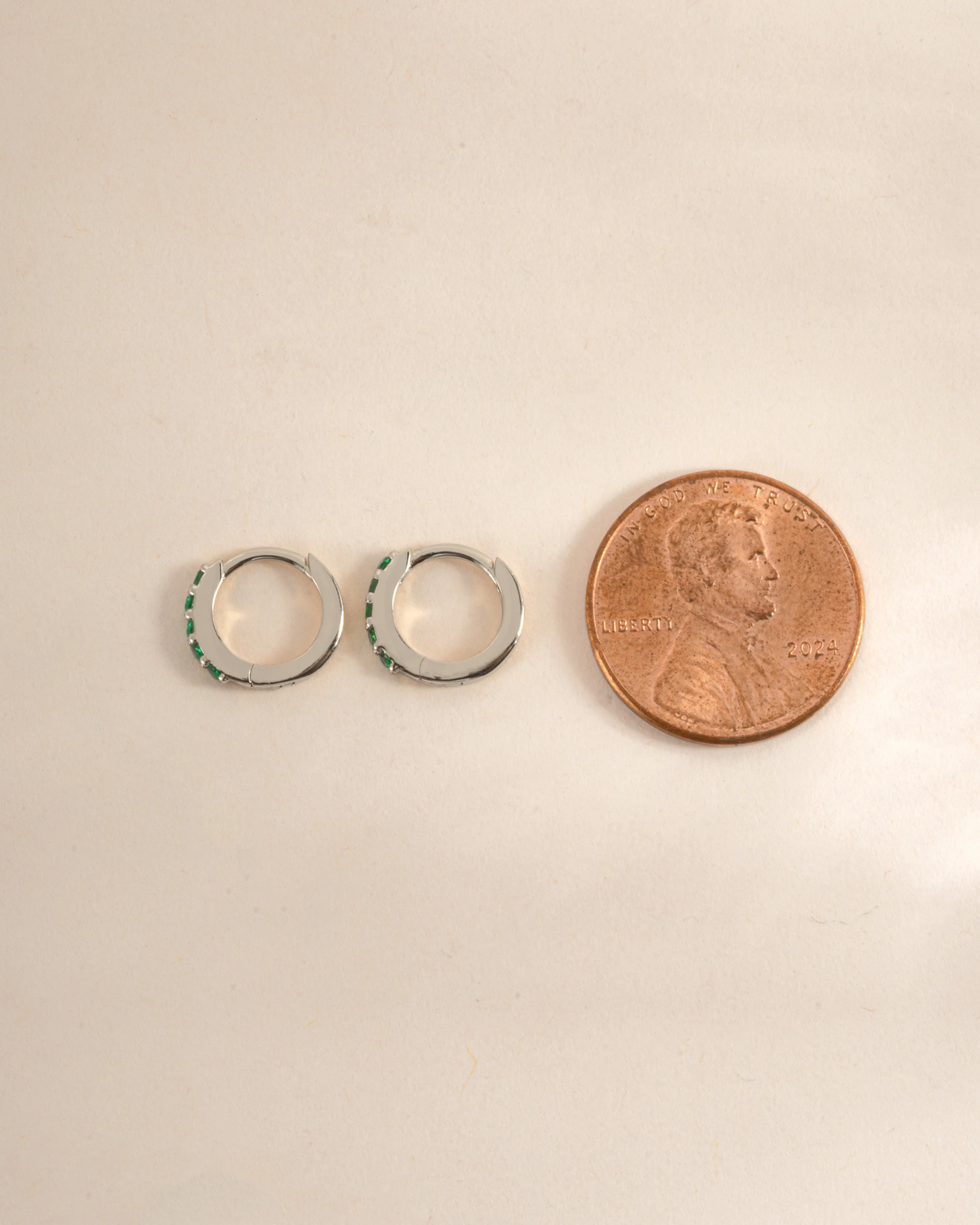 7mm Emerald Huggies - Image 8