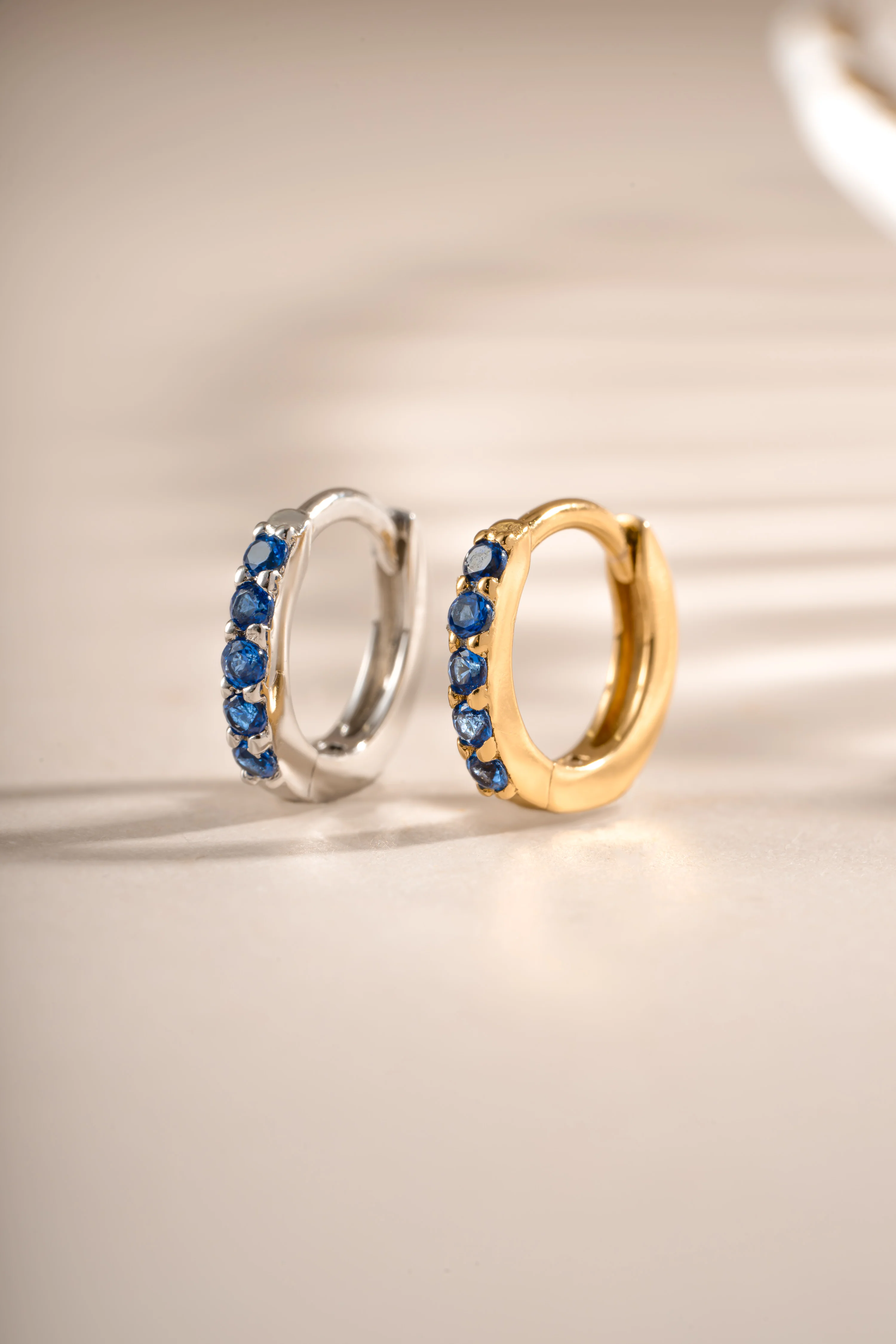 7mm Sapphire Huggies - Image 3