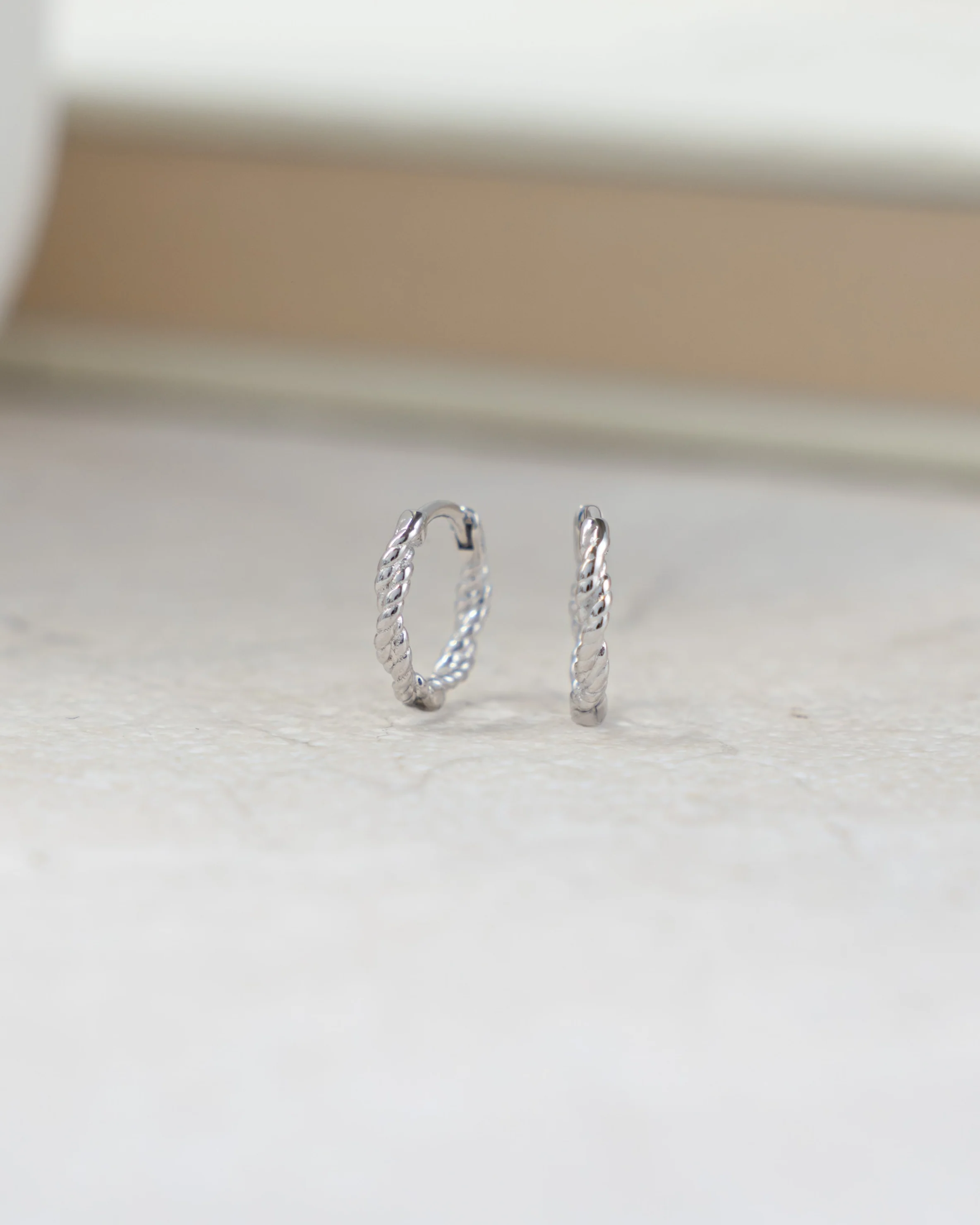 8mm Spiral Huggie - Image 6