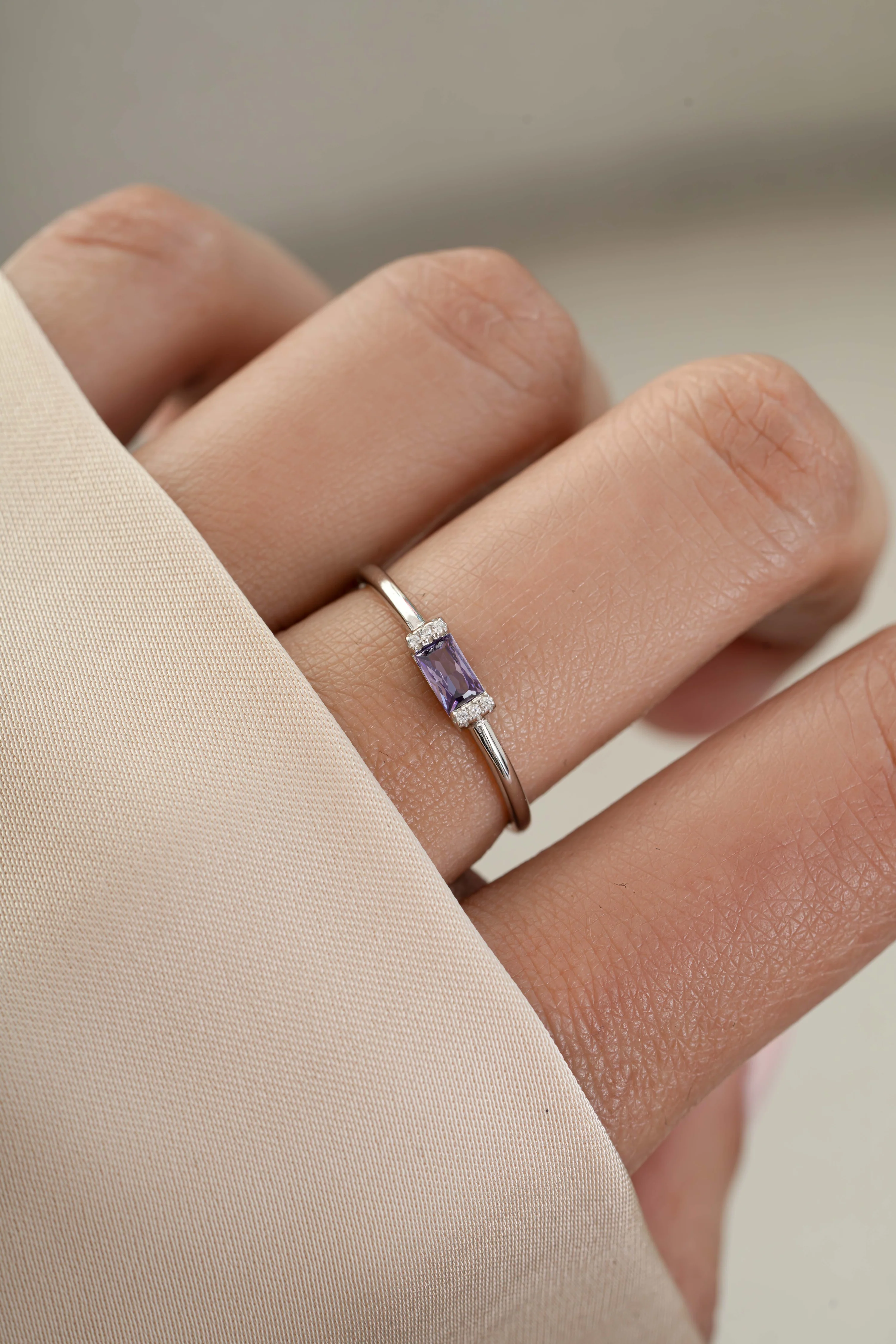 Amethyst Simple Baguette Ring - Image 4