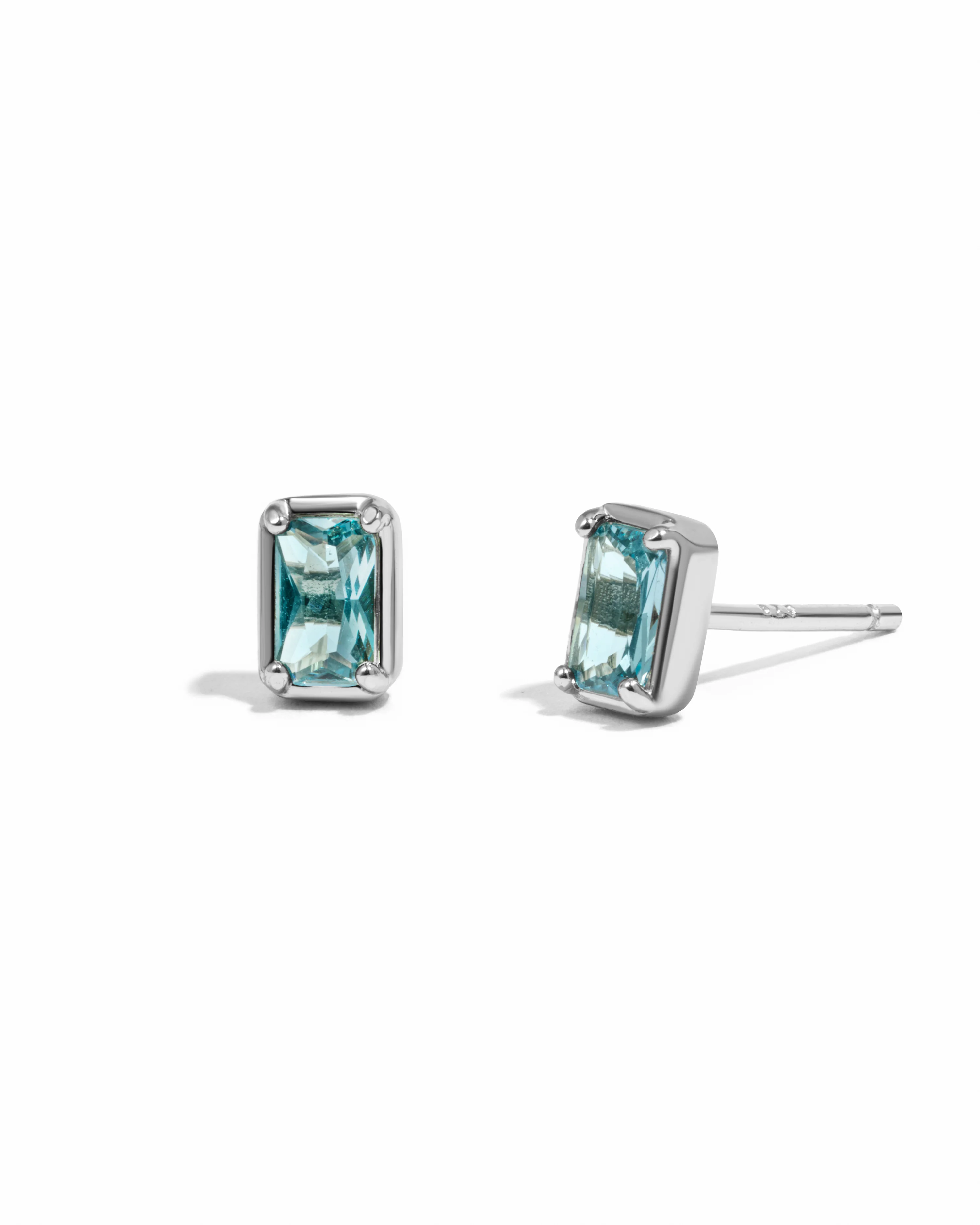 Aquamarine Baguette Studs - Image 8