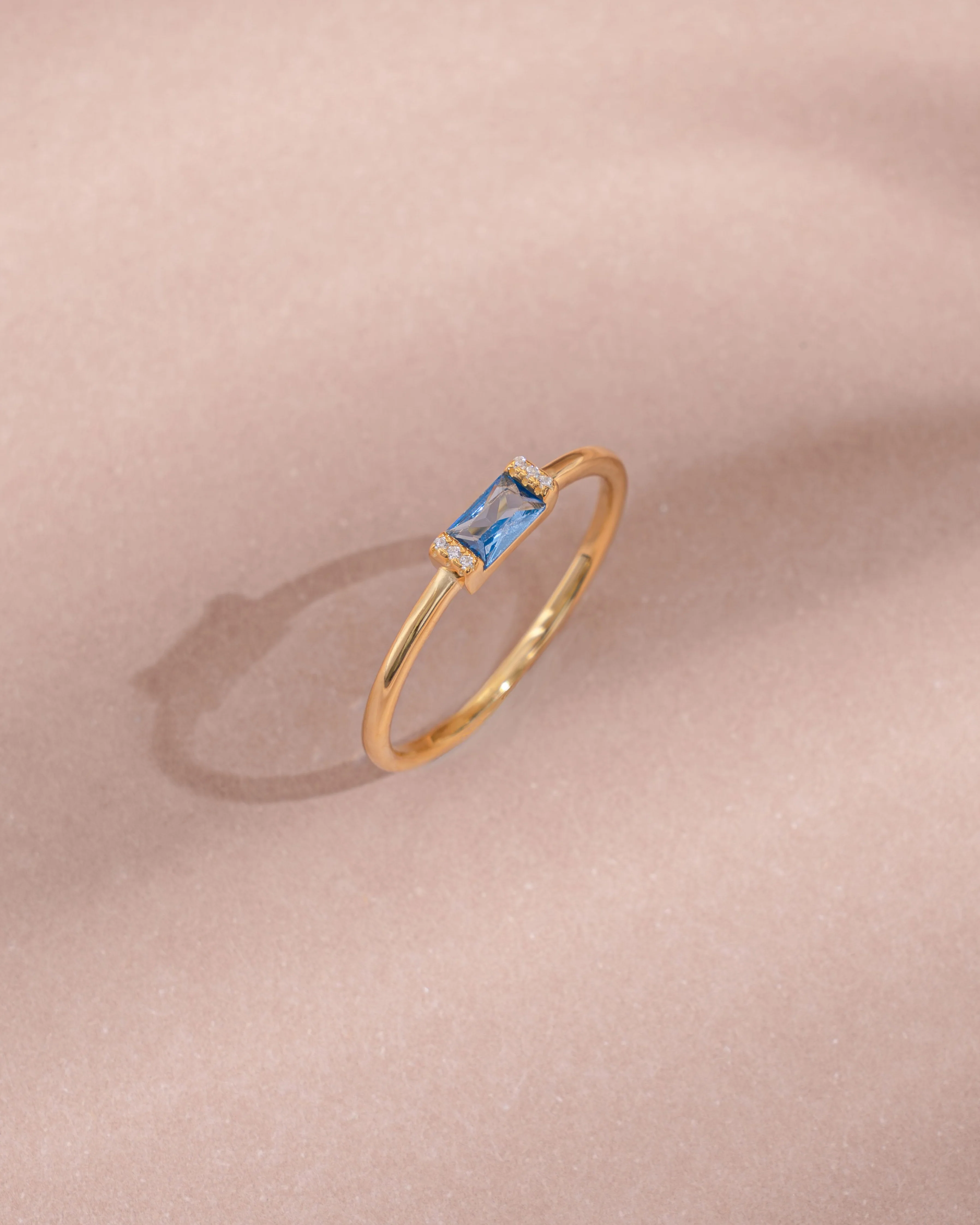 Aquamarine Simple Baguette Ring - Image 5