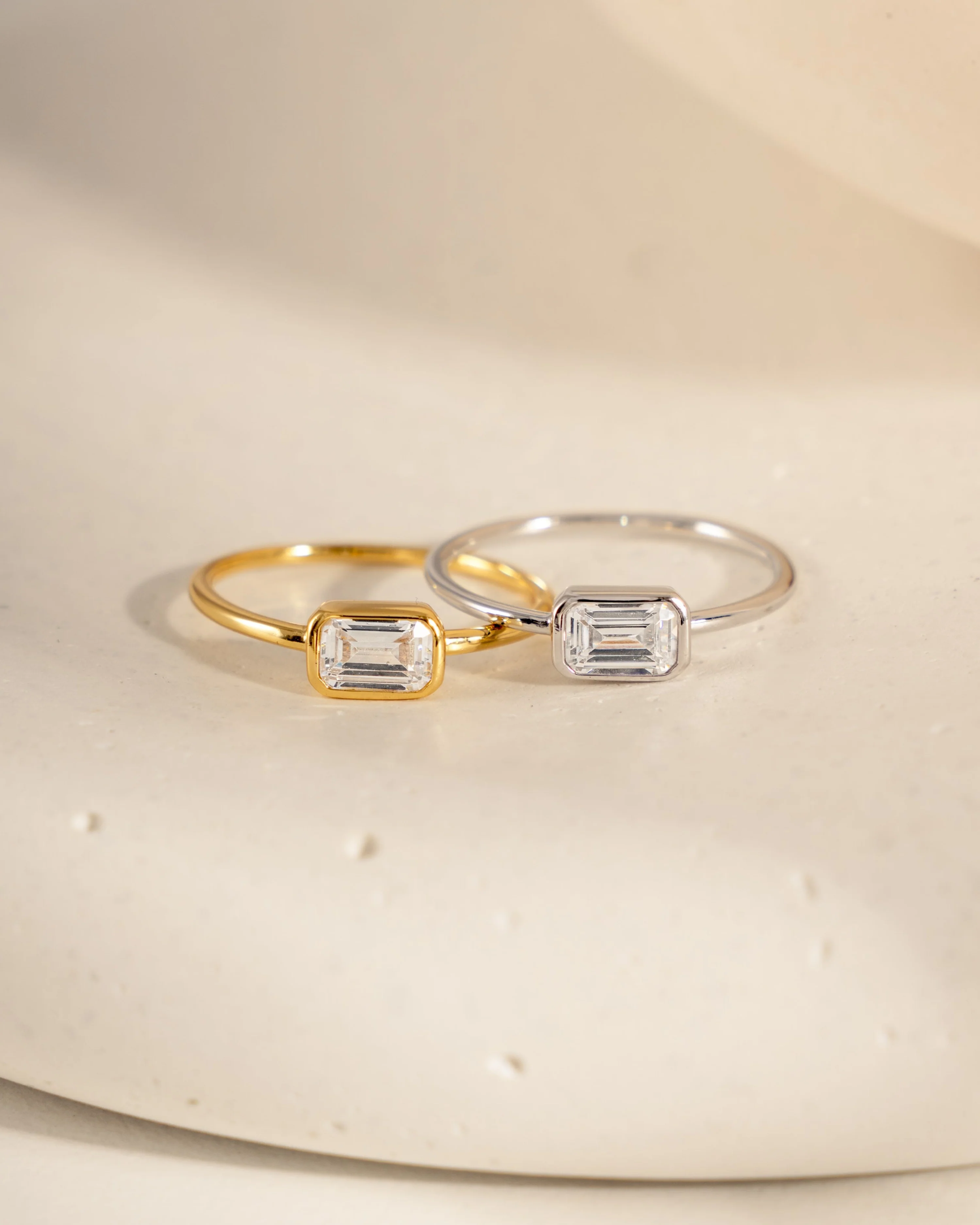 Baguette Bezel Ring - Image 3