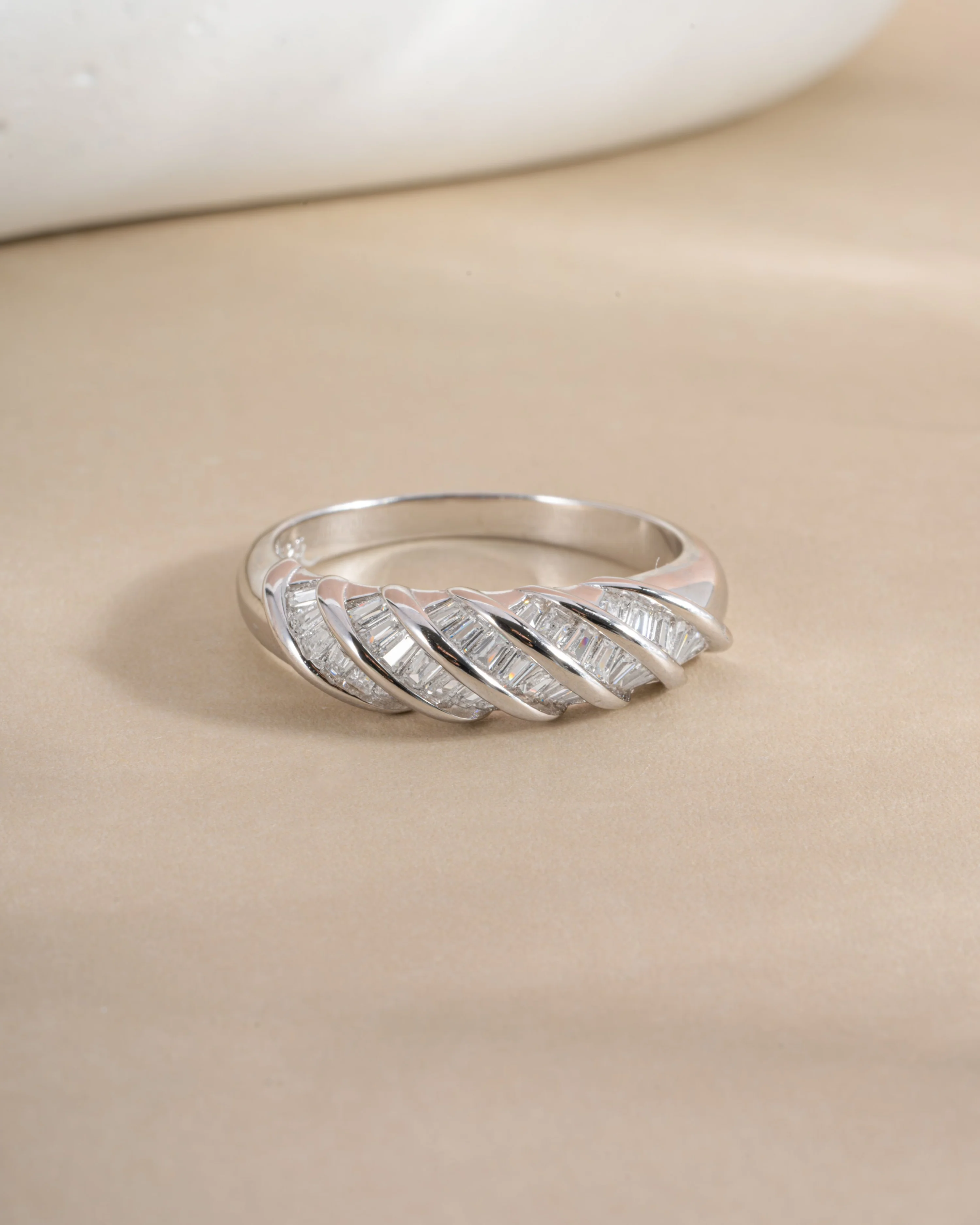 Baguette Croissant Ring - Image 7