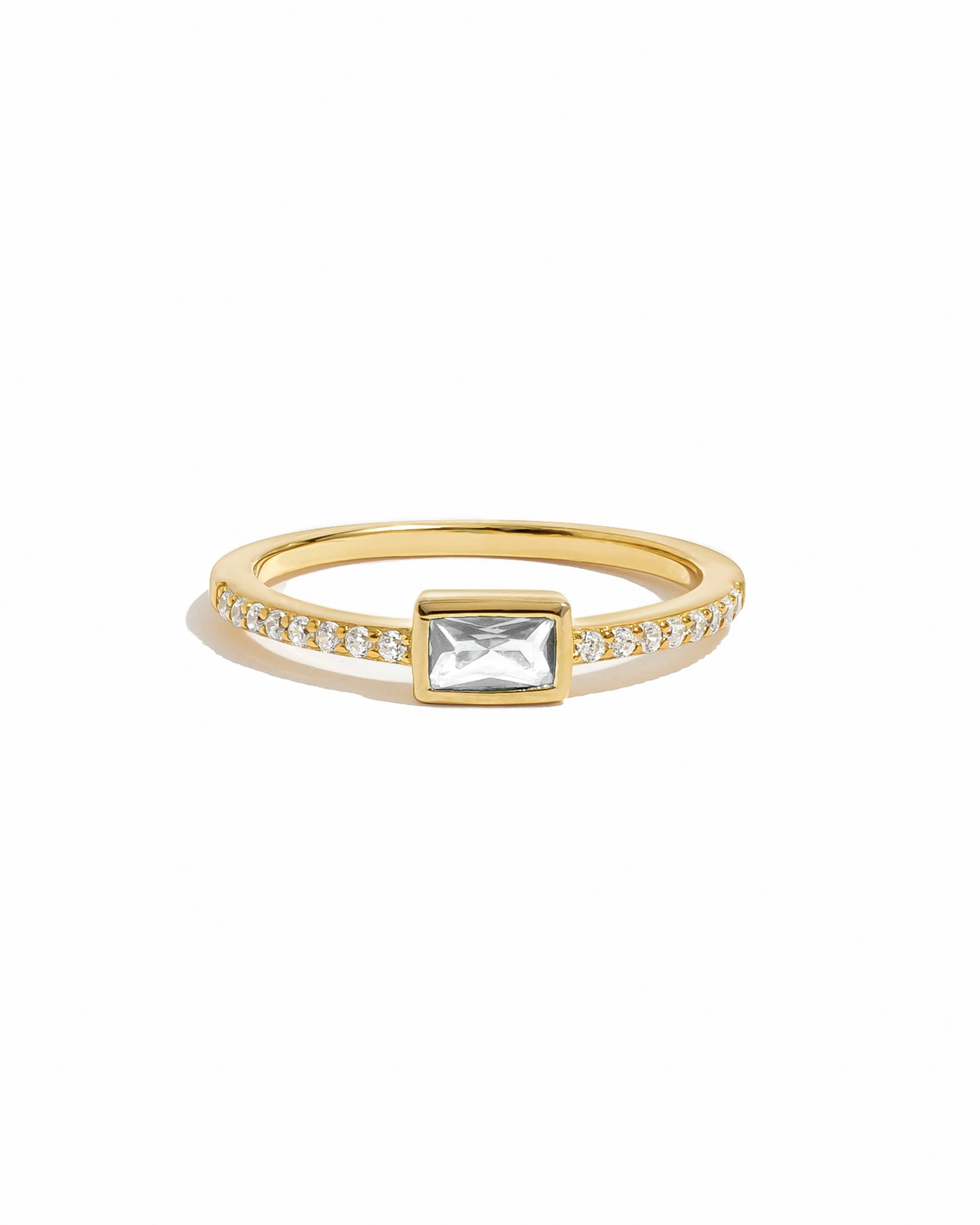 Baguette Ring w Pavé Band