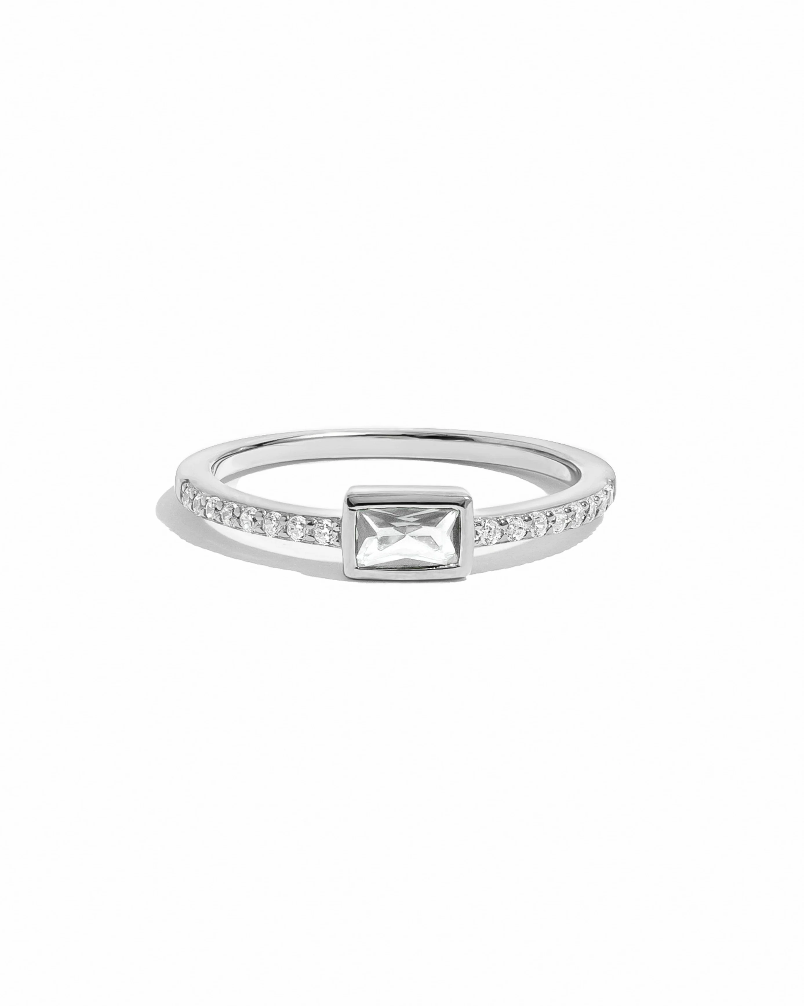 Baguette Ring w Pavé Band - Image 9