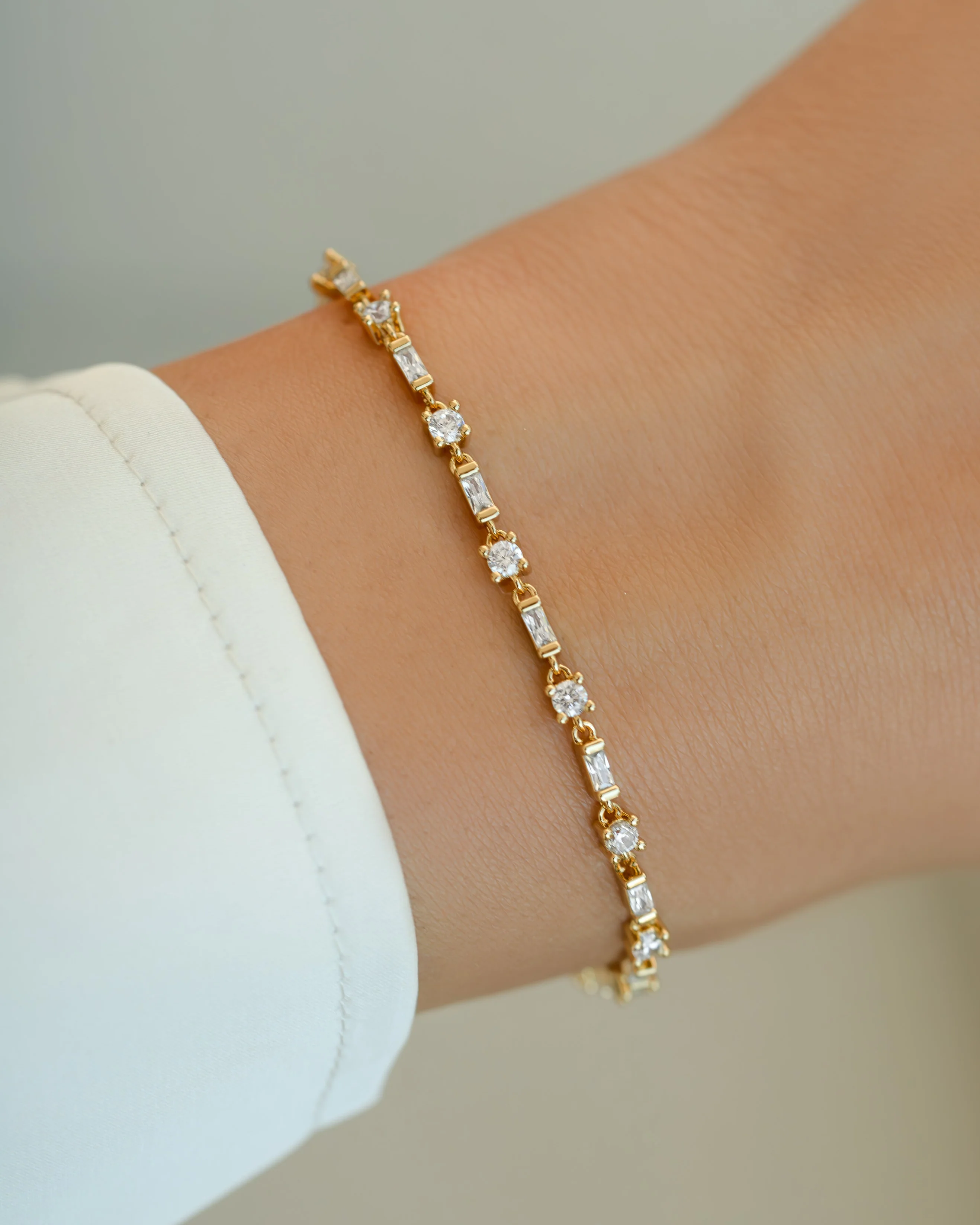 Baguette & Solitaire Diamond Bracelet - Image 2