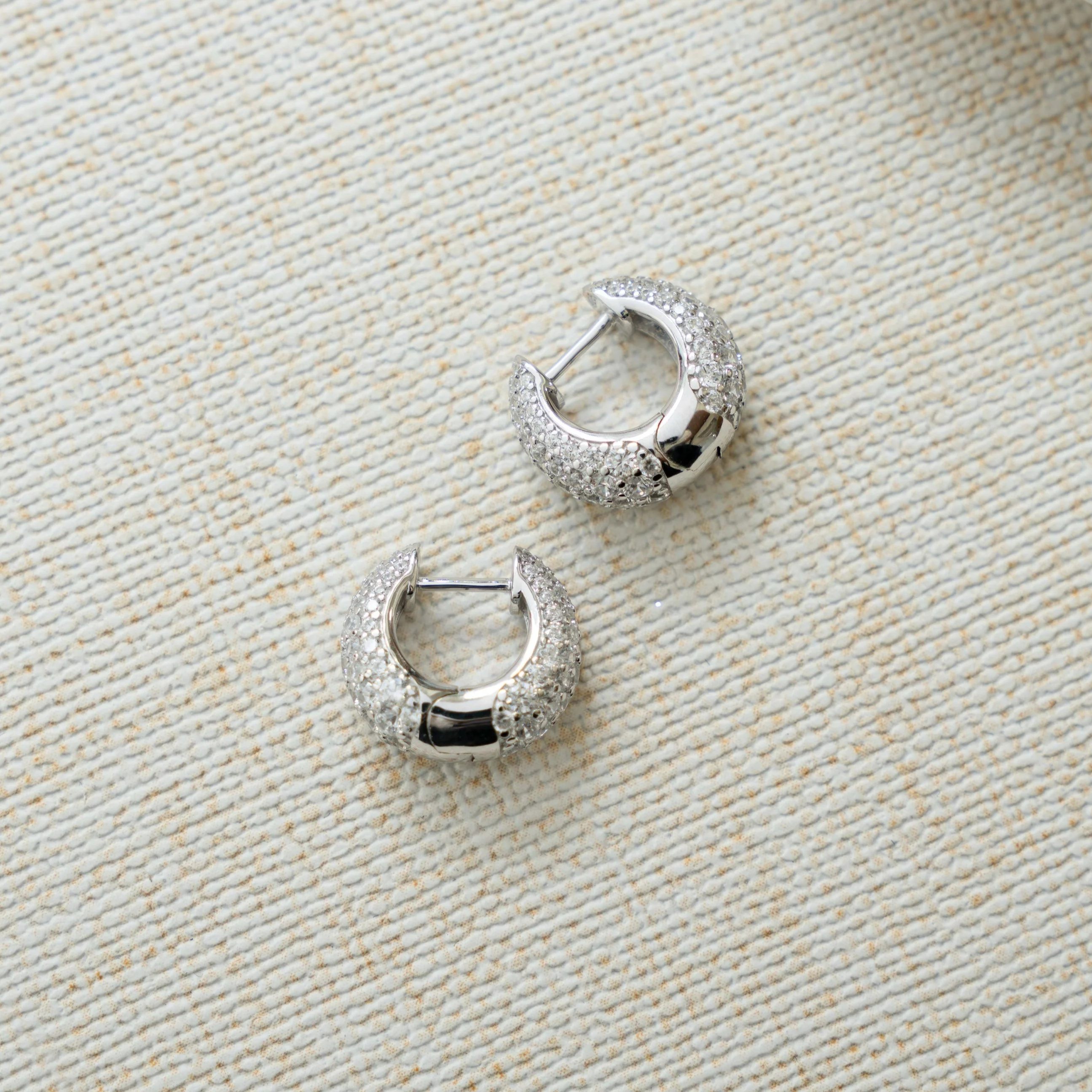 Basket Pave Hoops - Image 10