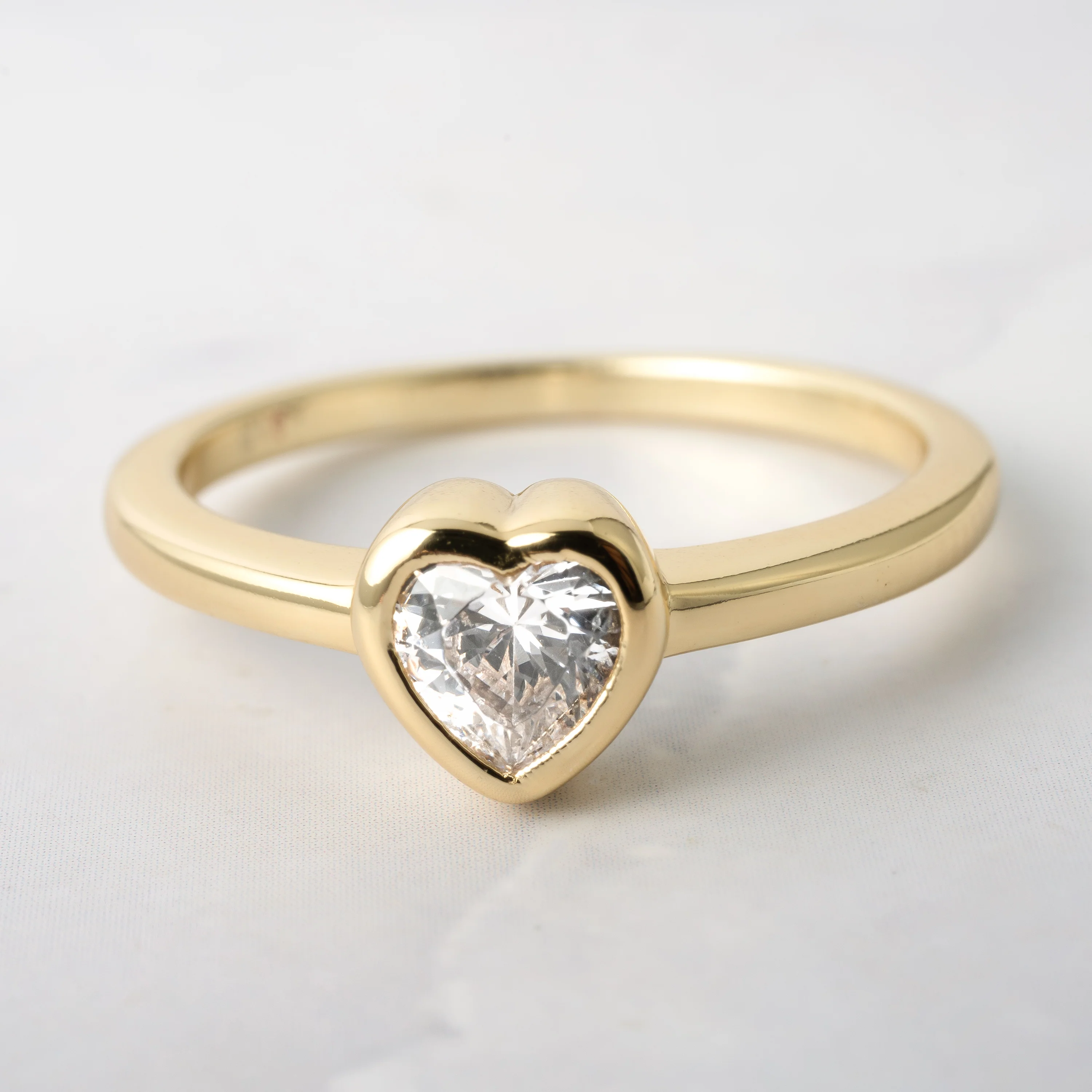 Bezel Heart Ring - Image 4