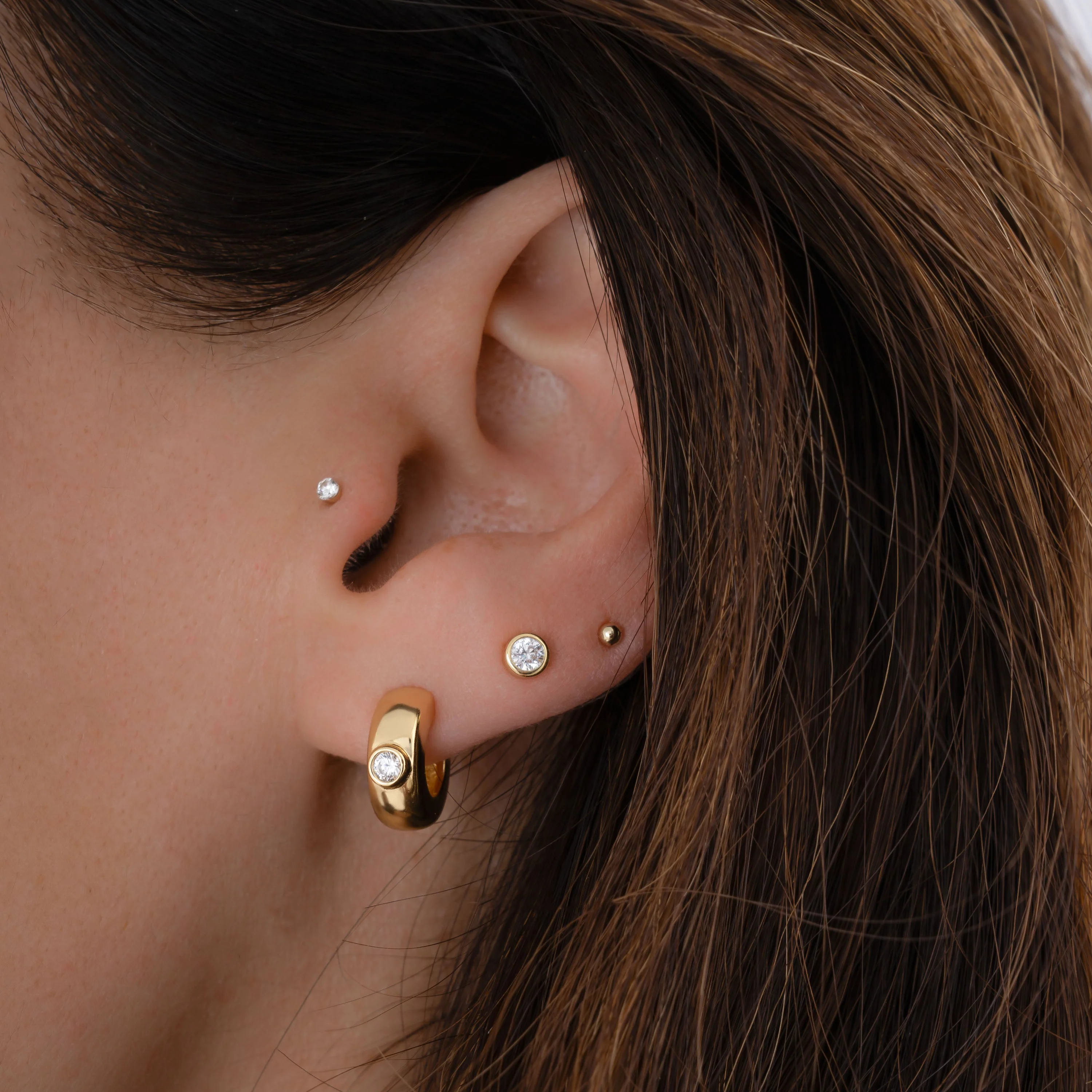 Bezeled Chunky Hoop Earrings - Image 2