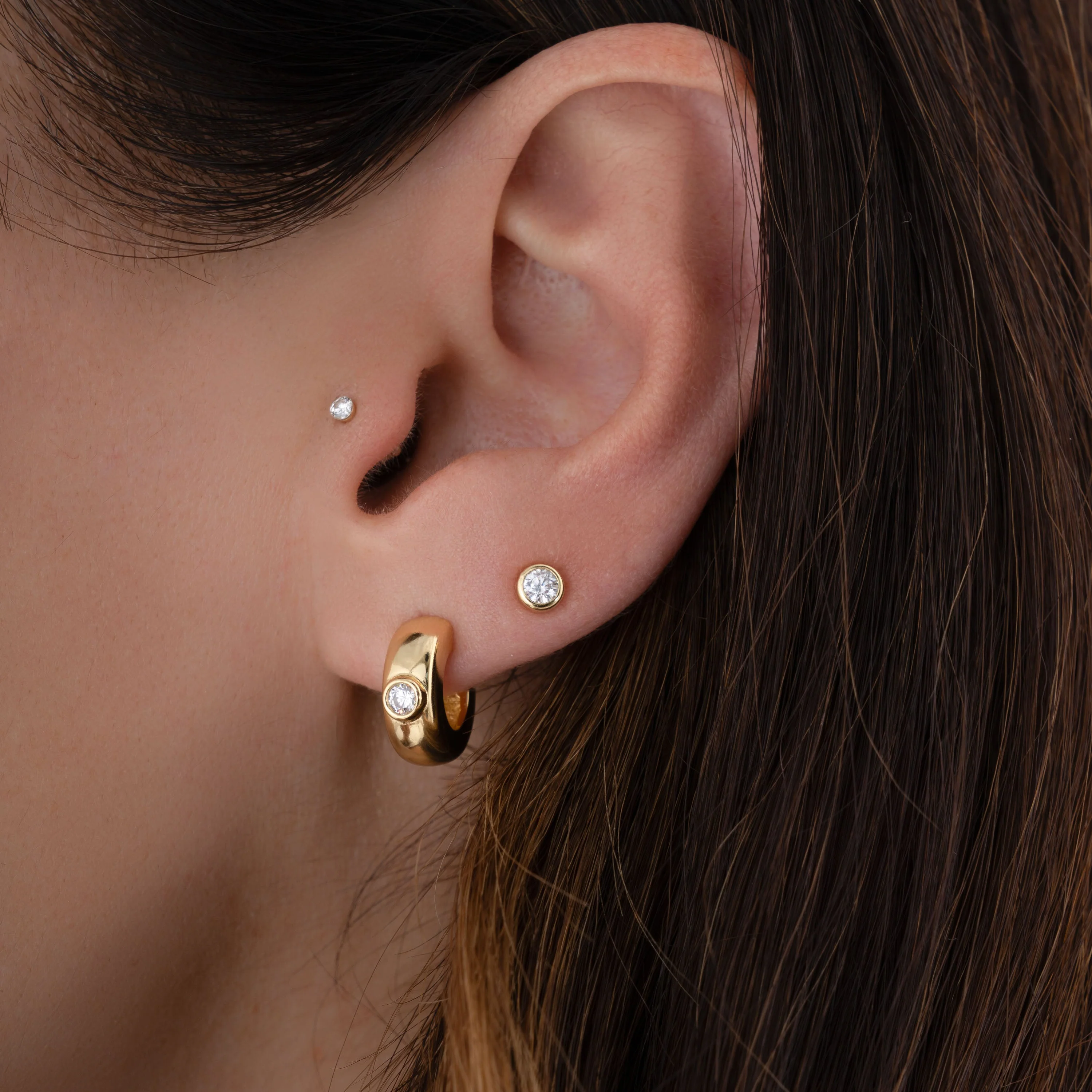 Bezeled Chunky Hoop Earrings - Image 6