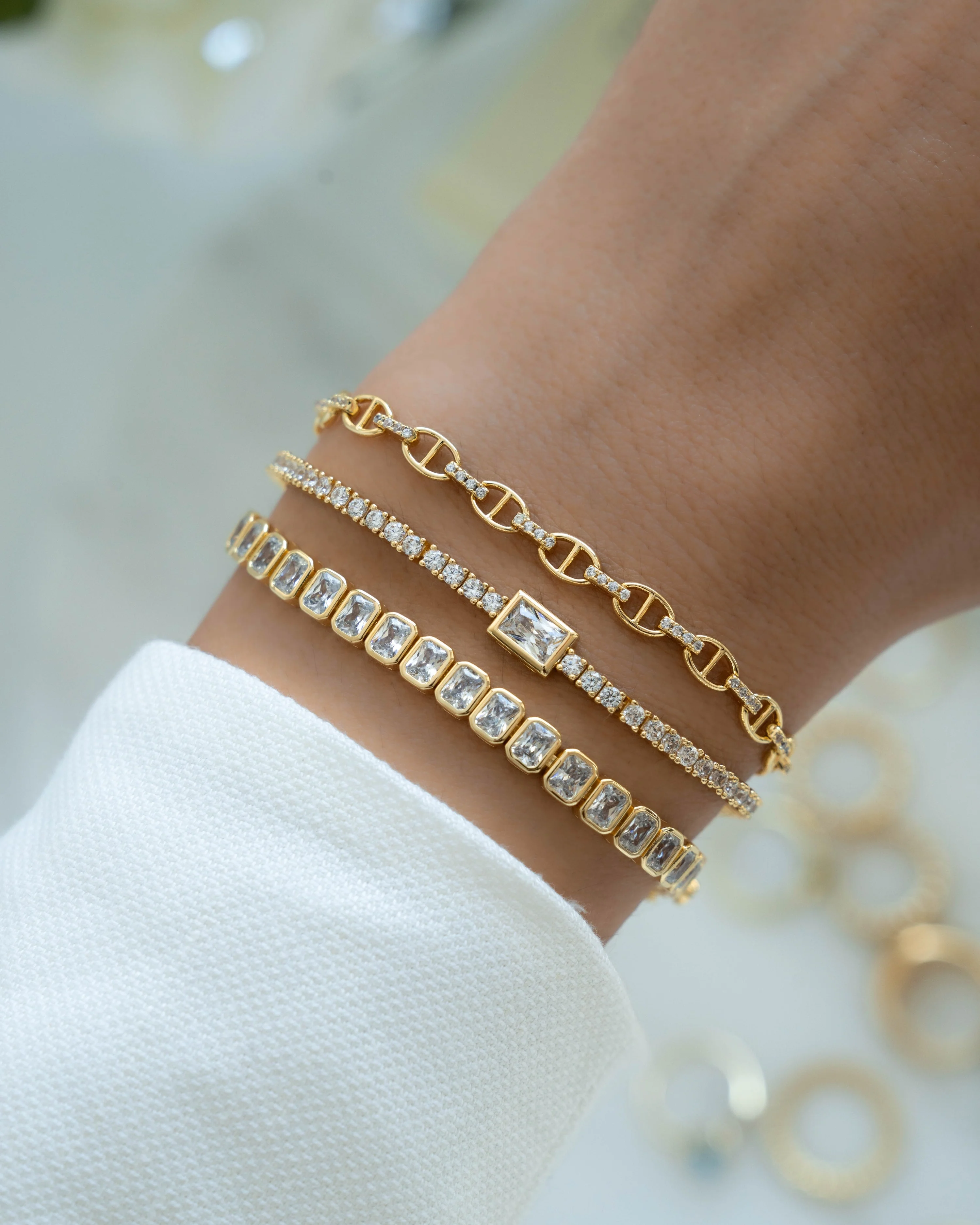 Bezeled Emerald-Cut Charm Tennis Bracelet - Image 6