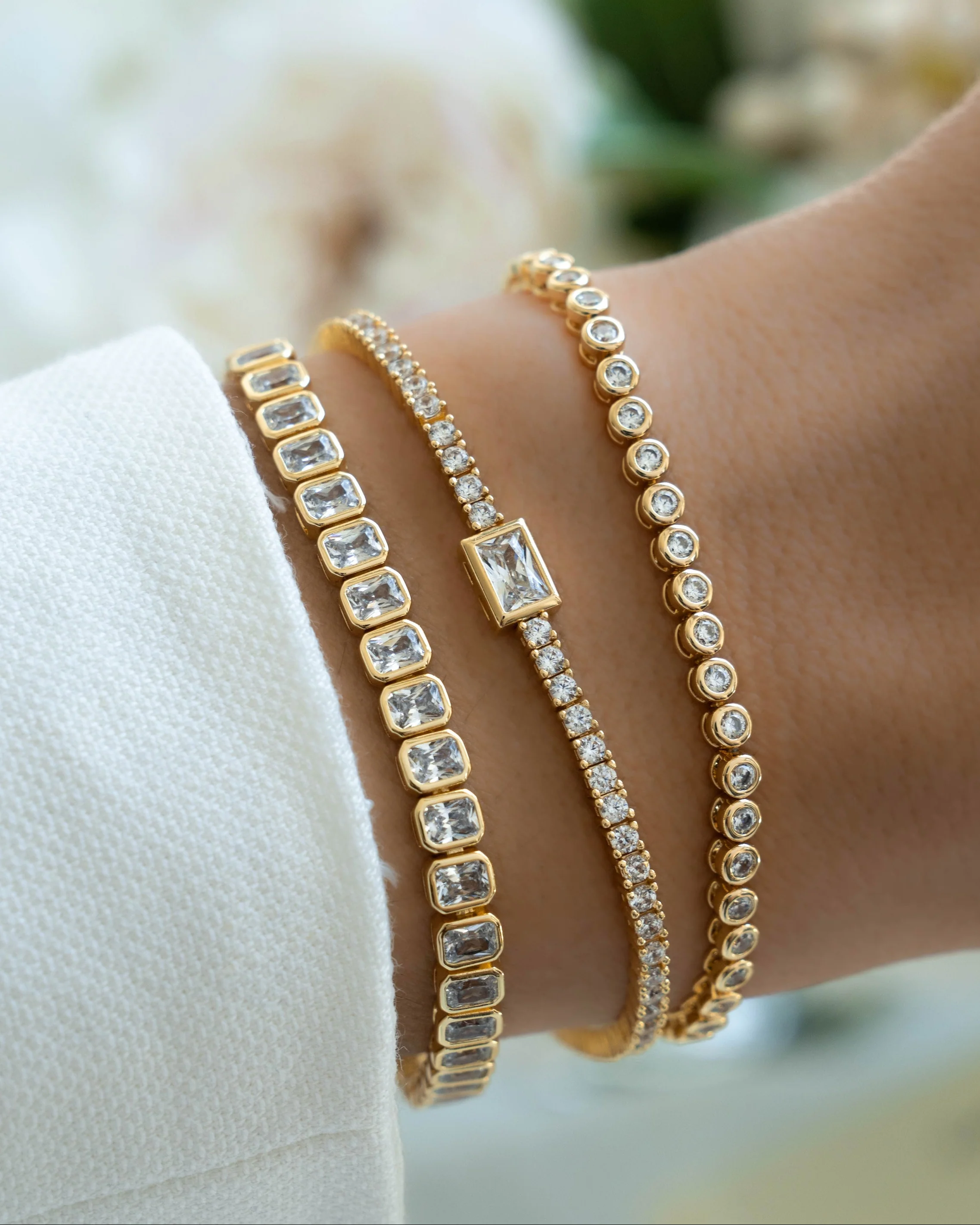 Bezeled Emerald-Cut Charm Tennis Bracelet - Image 8