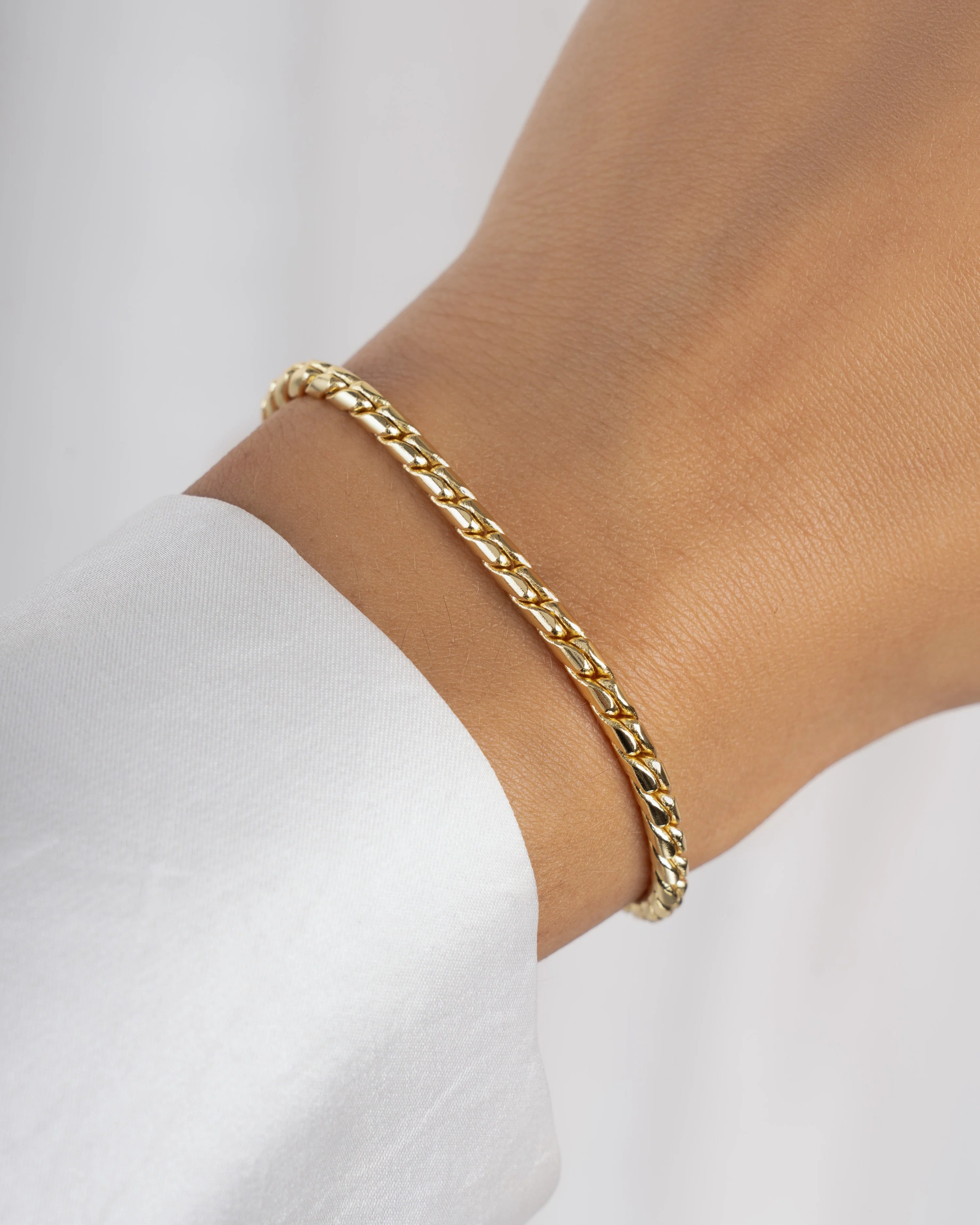 Chunky Chain Bracelet - Image 2