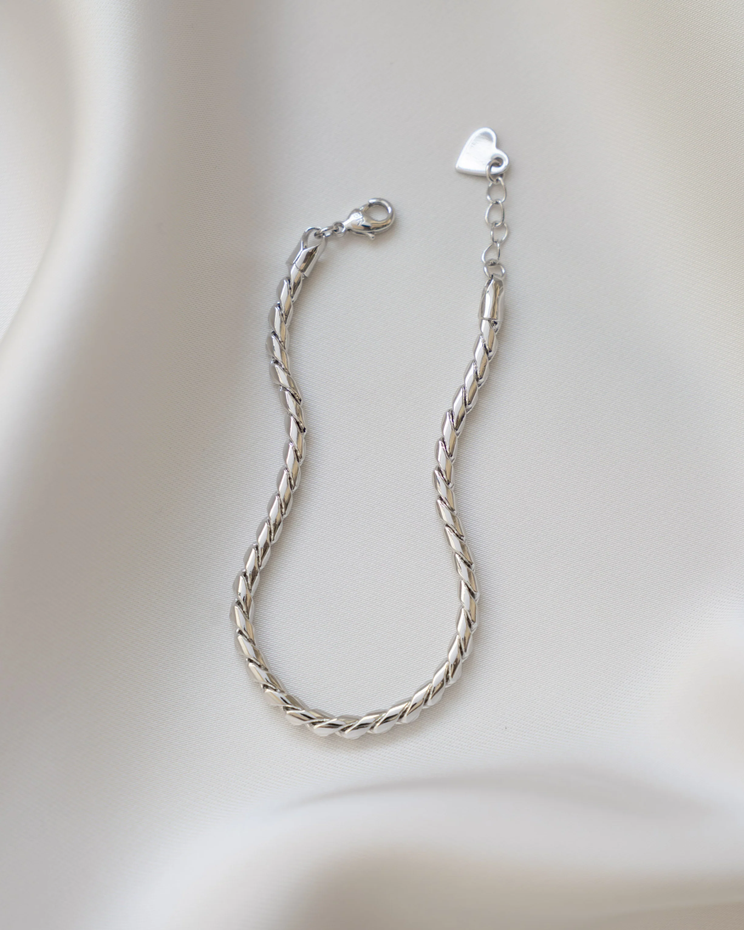 Chunky Chain Bracelet - Image 9