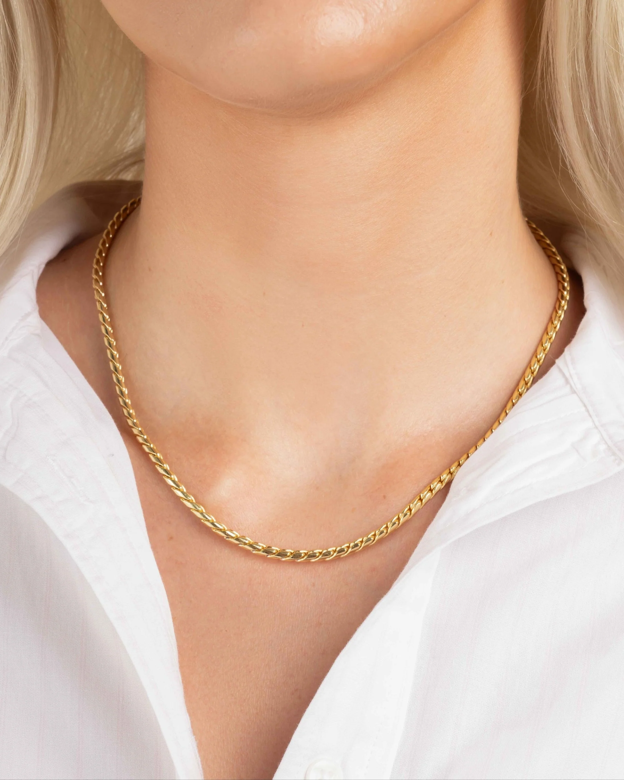 Chunky Chain Necklace - Image 2