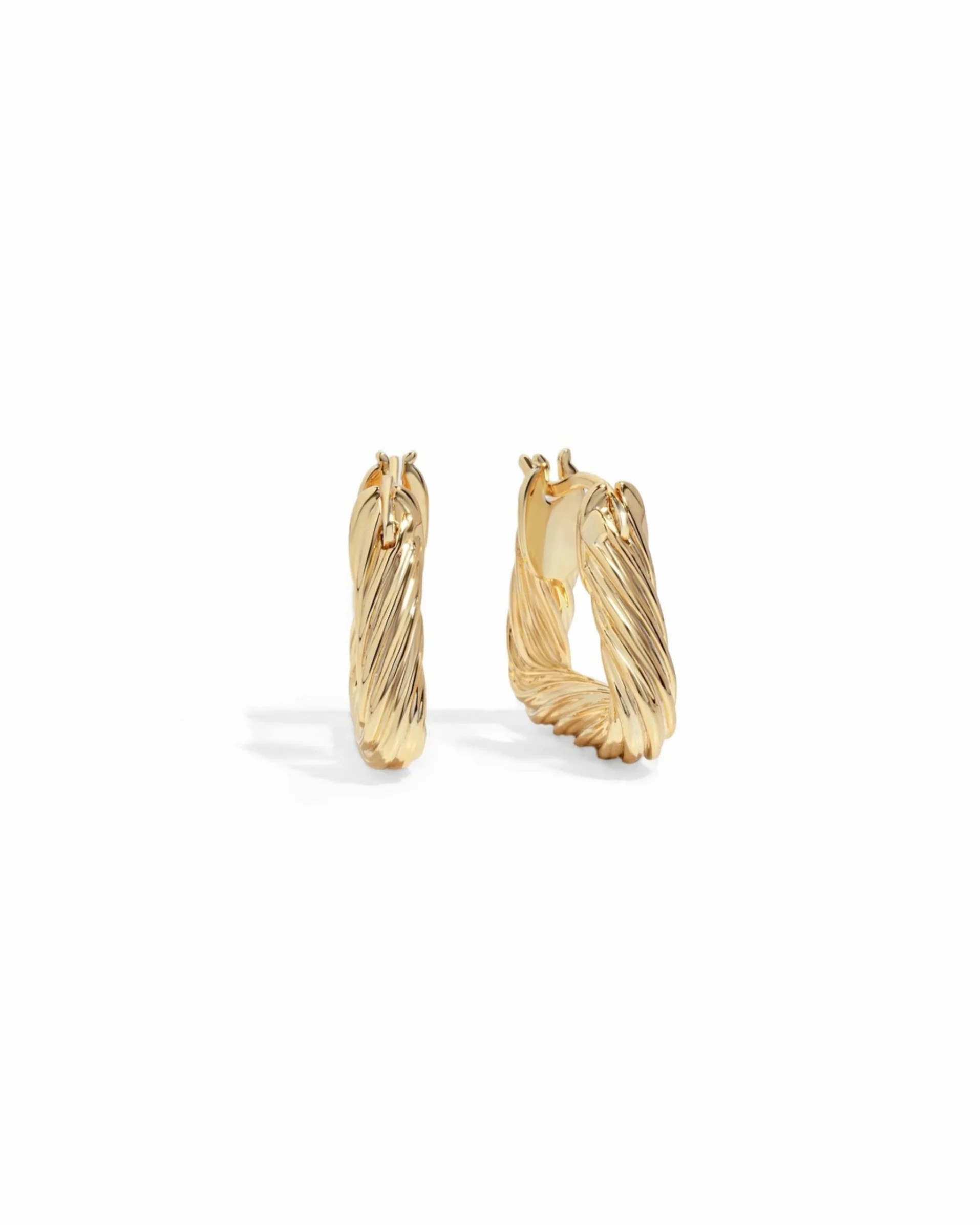 Chunky Triangle Hoops