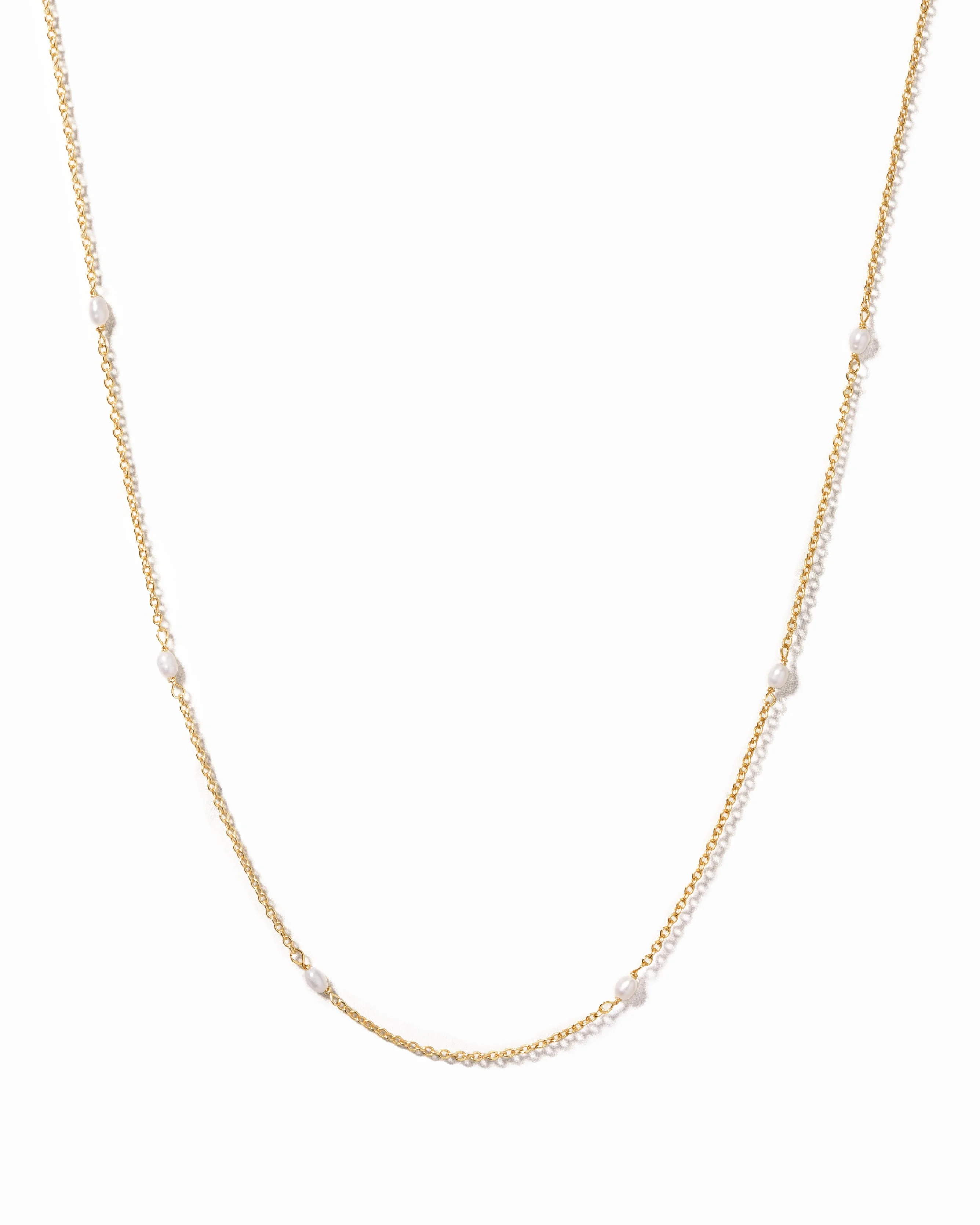 Dainty Beaded Pearl Necklace