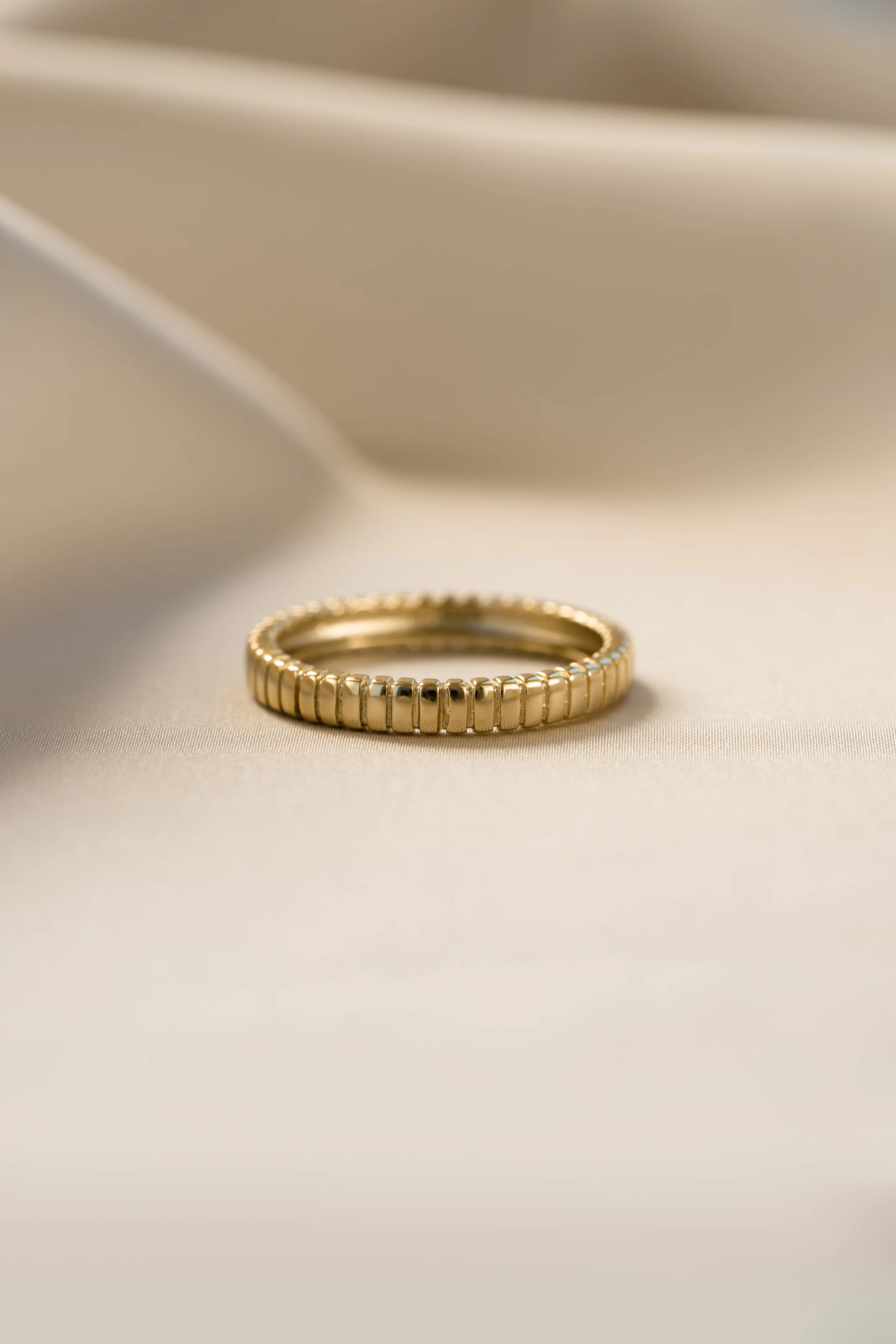 Dainty Fluted Ring - Image 6
