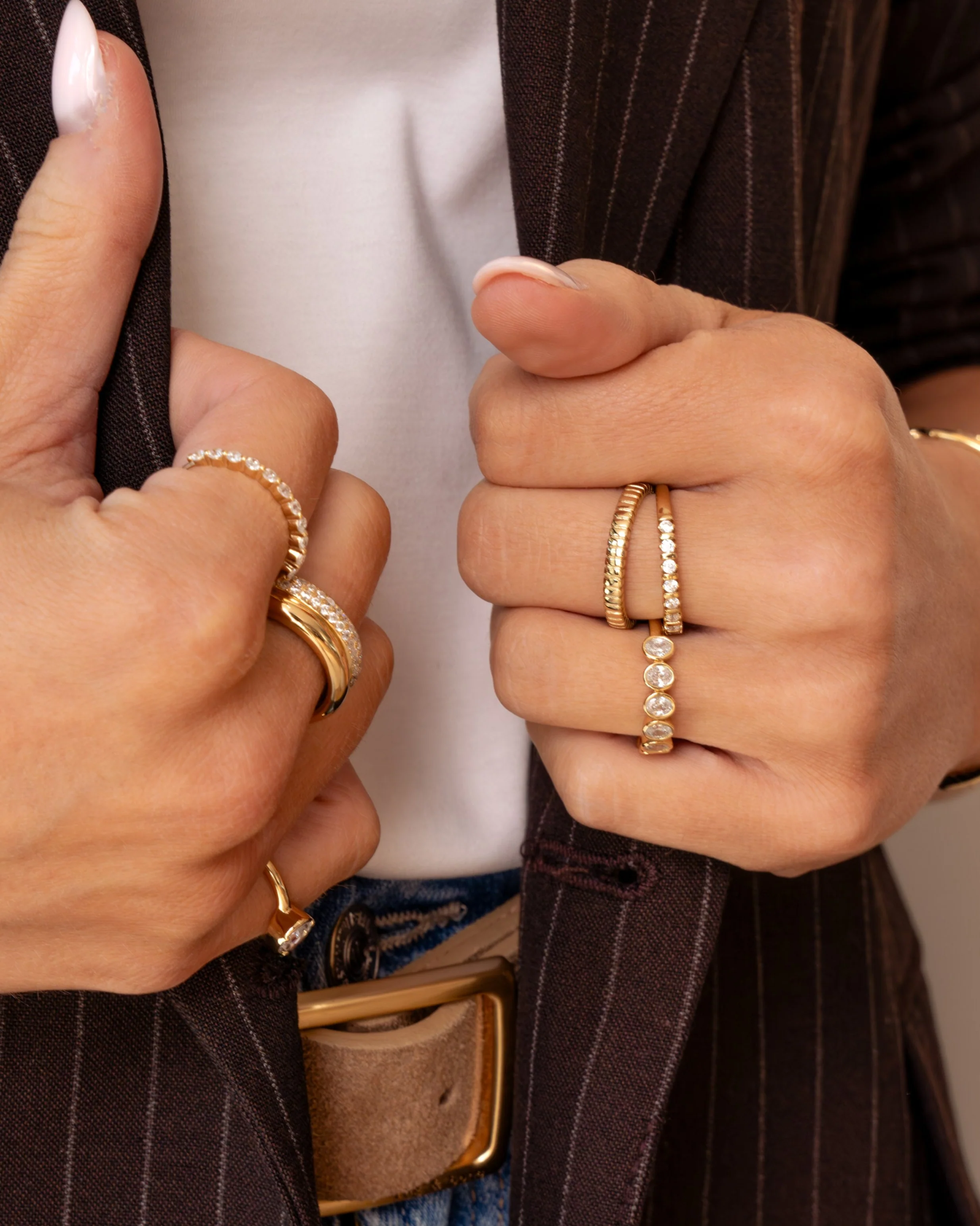 Dainty Fluted Ring - Image 7