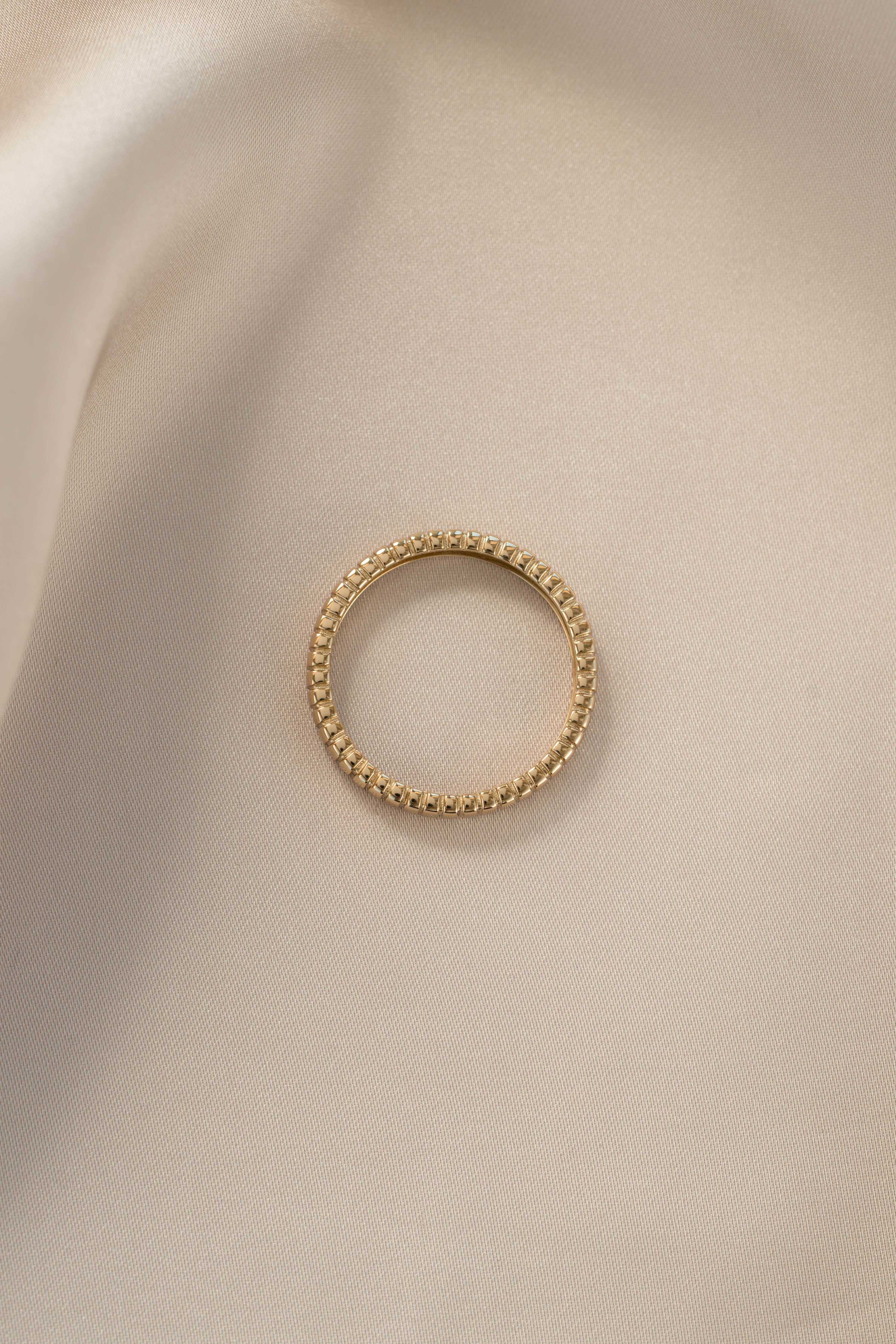 Dainty Fluted Ring - Image 8