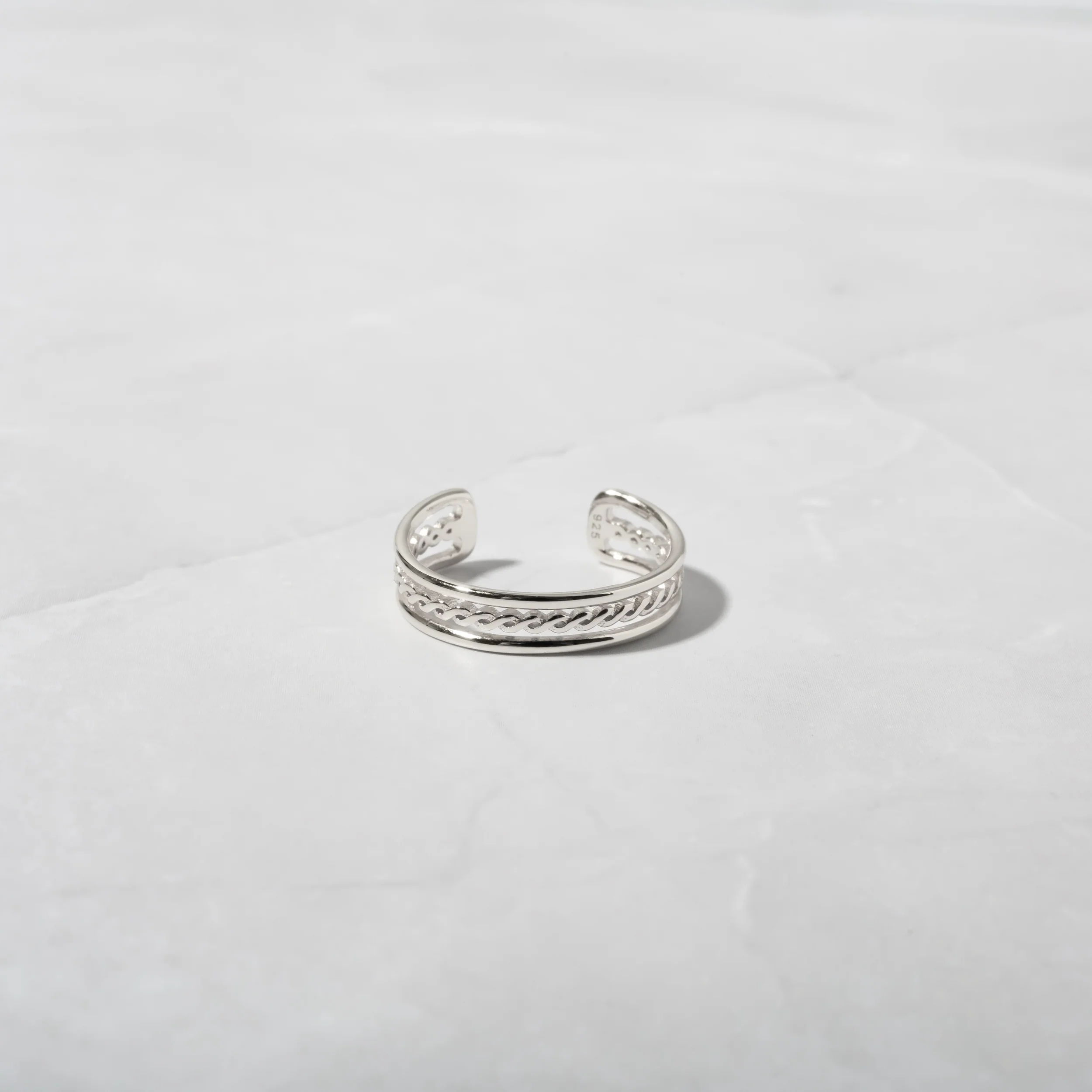 Darcy Toe Ring - Image 5