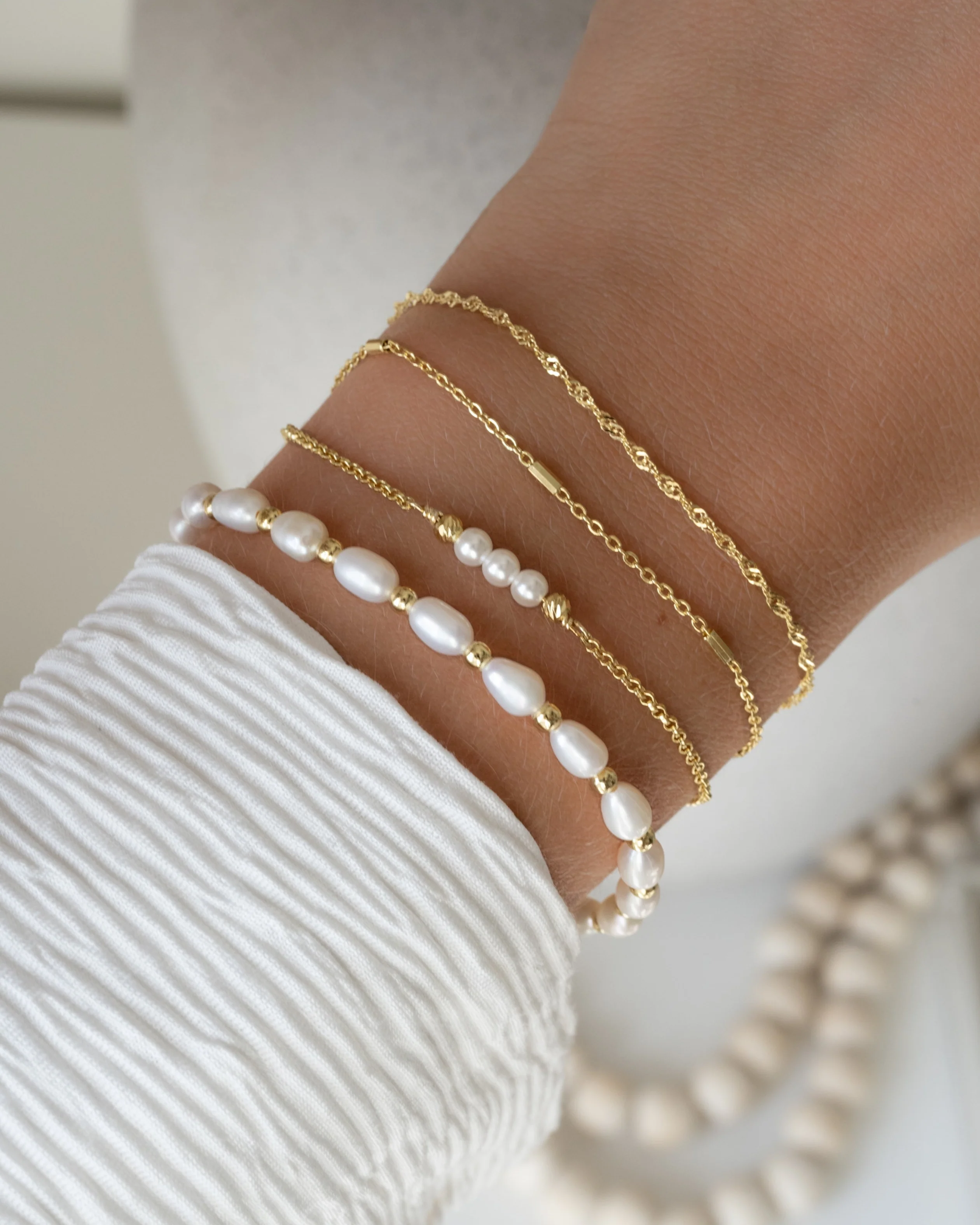 Delicate Bracelet Set - Image 8