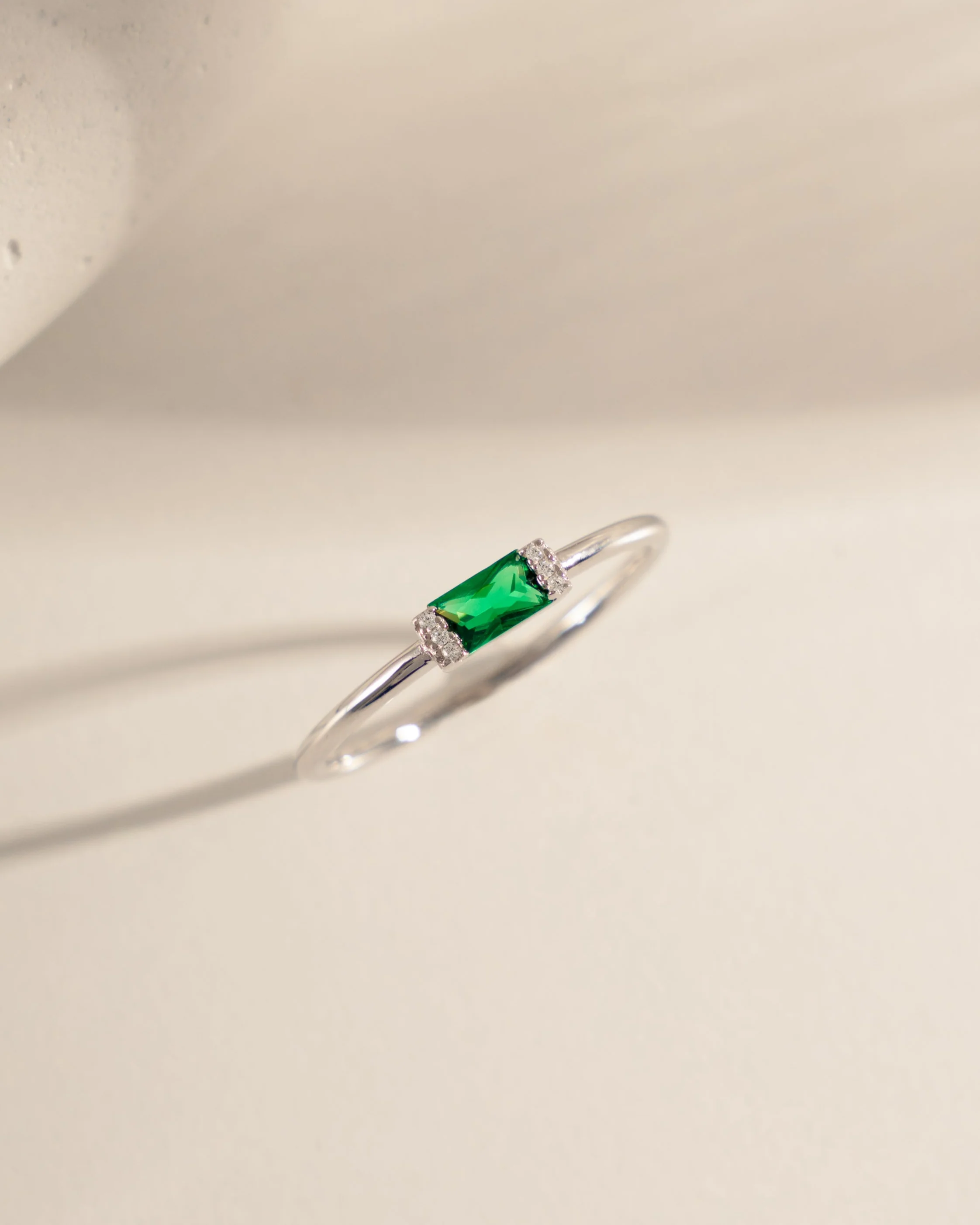 Emerald Simple Baguette Ring - Image 6