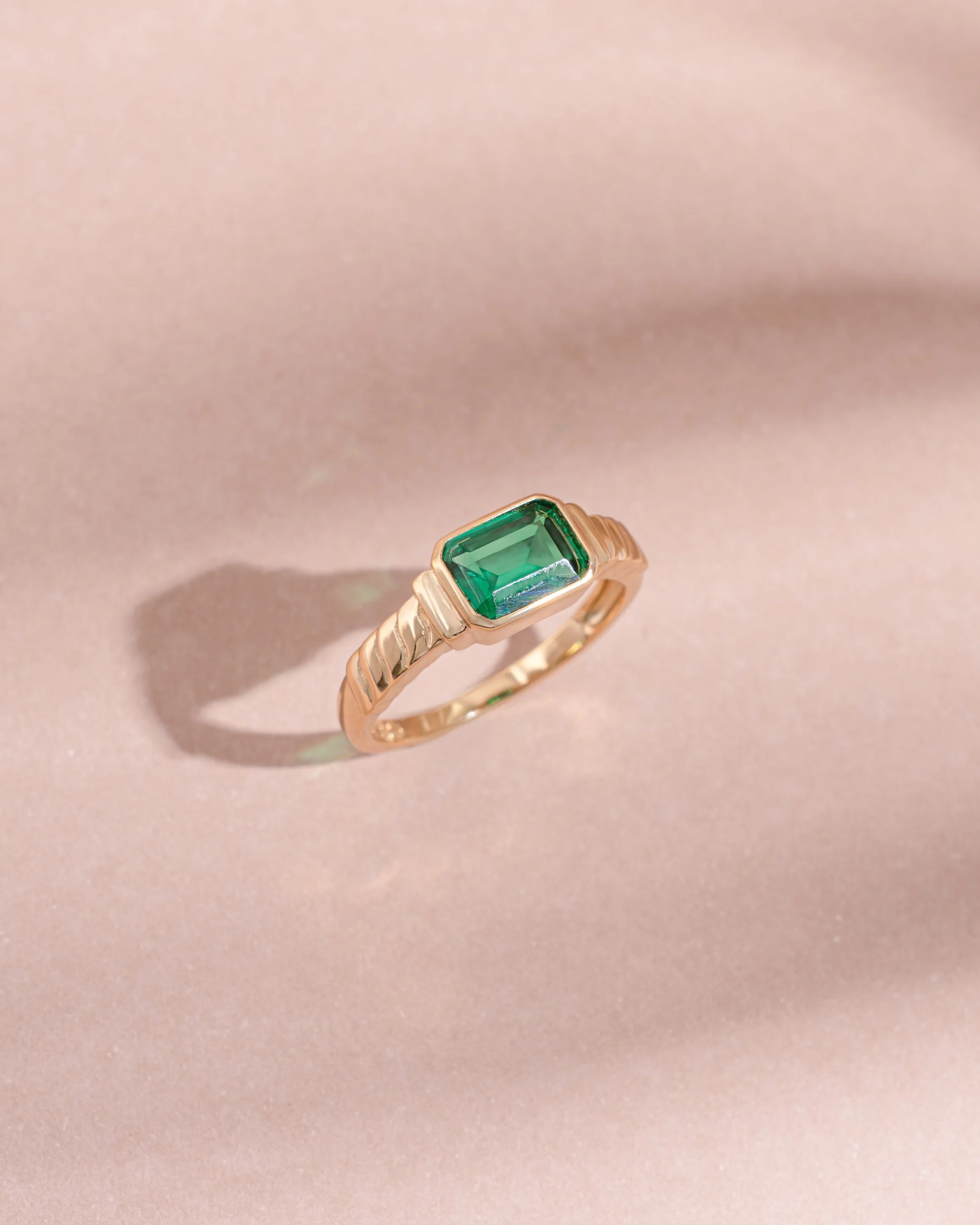Emerald Statement Ring - Image 7