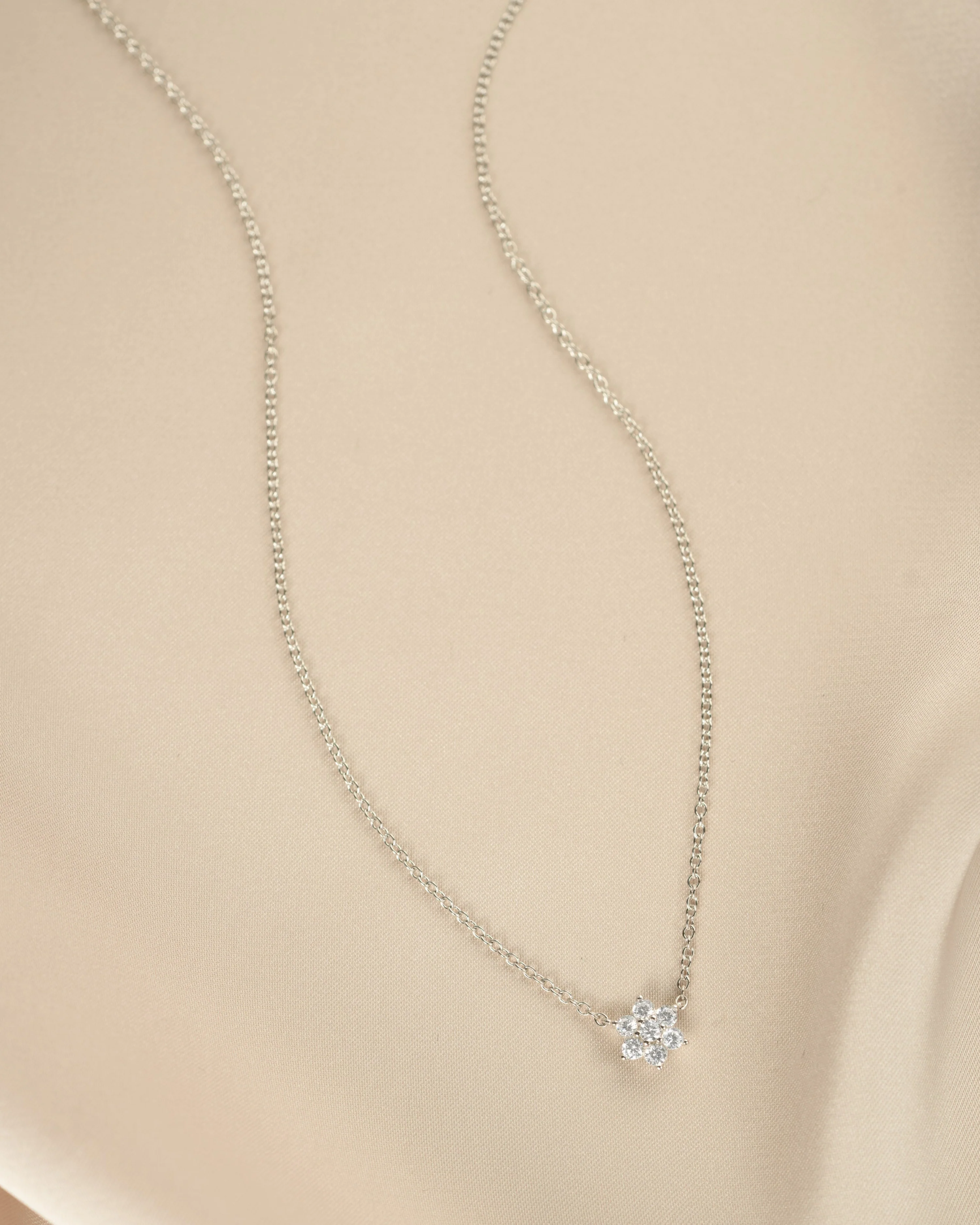 Flower Necklace - Image 3