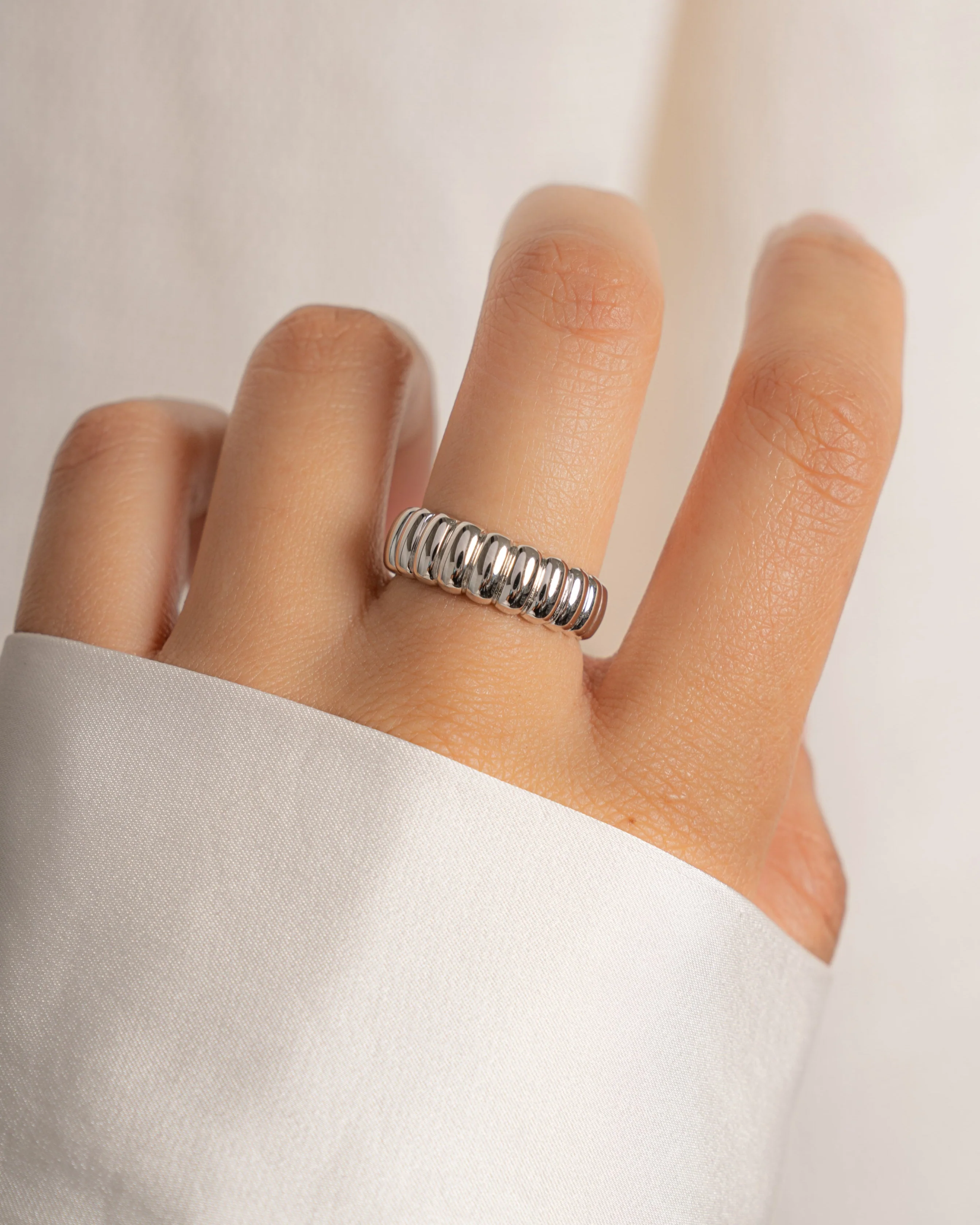 Fluted Statement Ring - Image 4