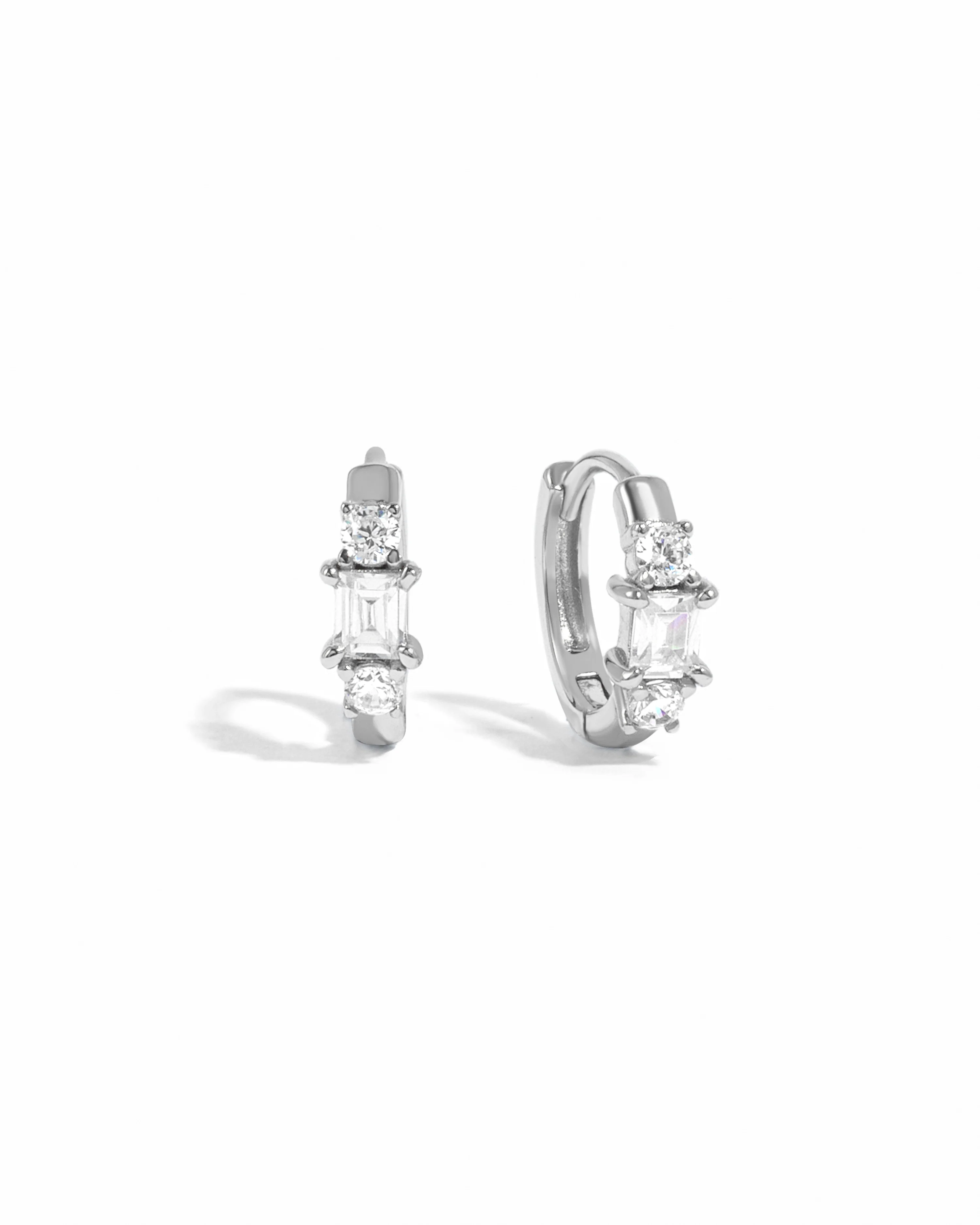 Kai Huggie Hoops - Image 3