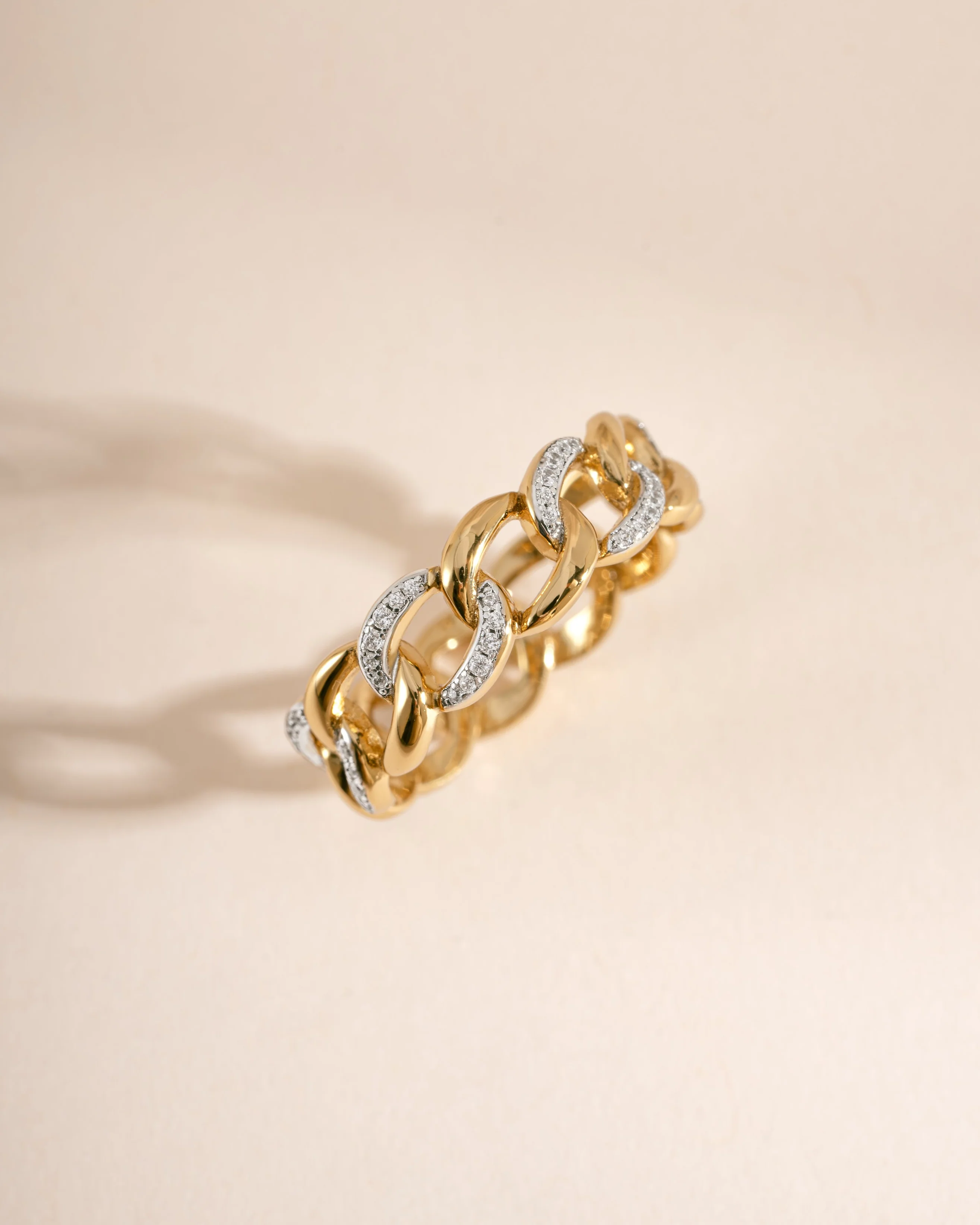 Mixed Metal Pavé Chain Ring - Image 5