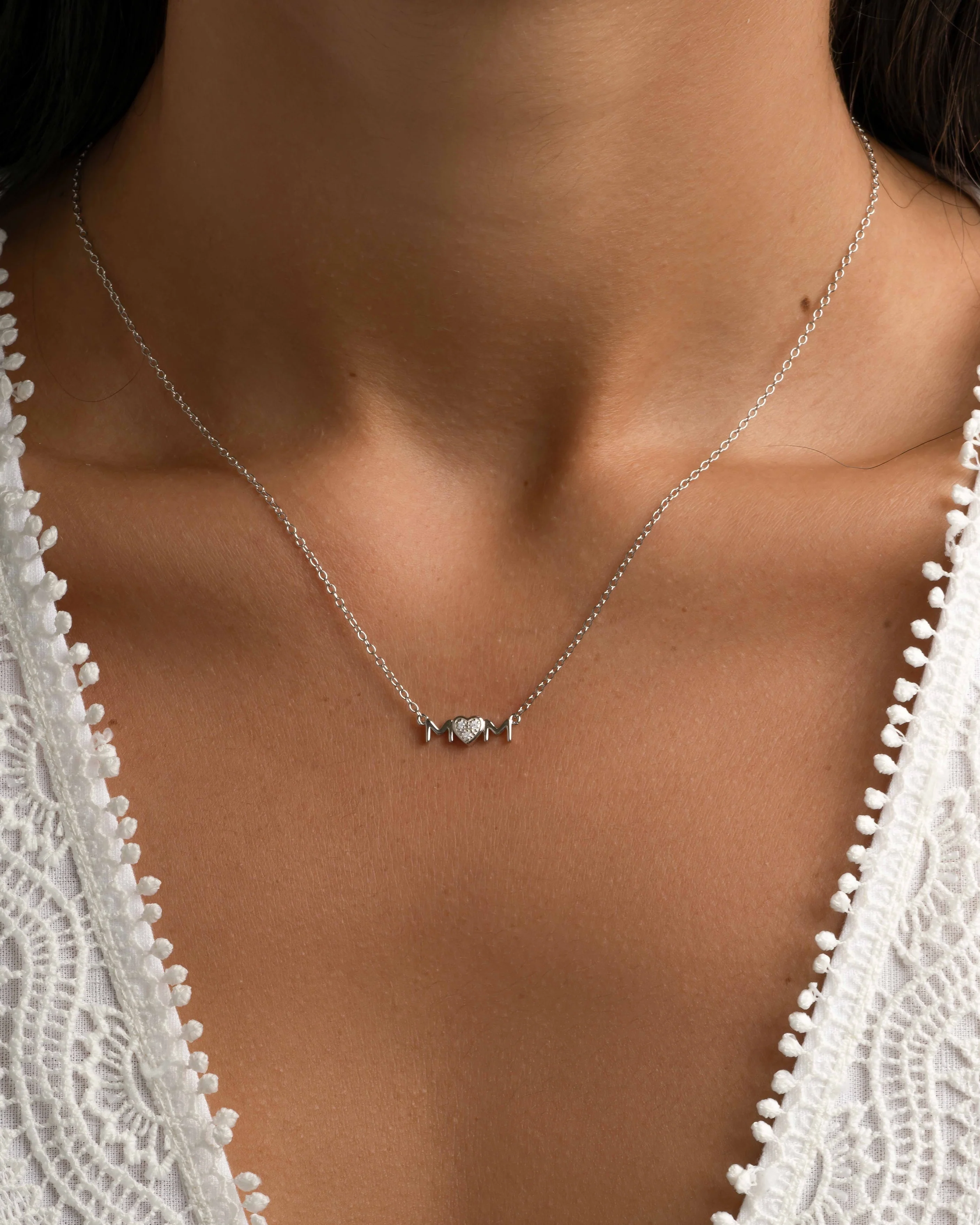 Mom Heart Necklace - Image 4