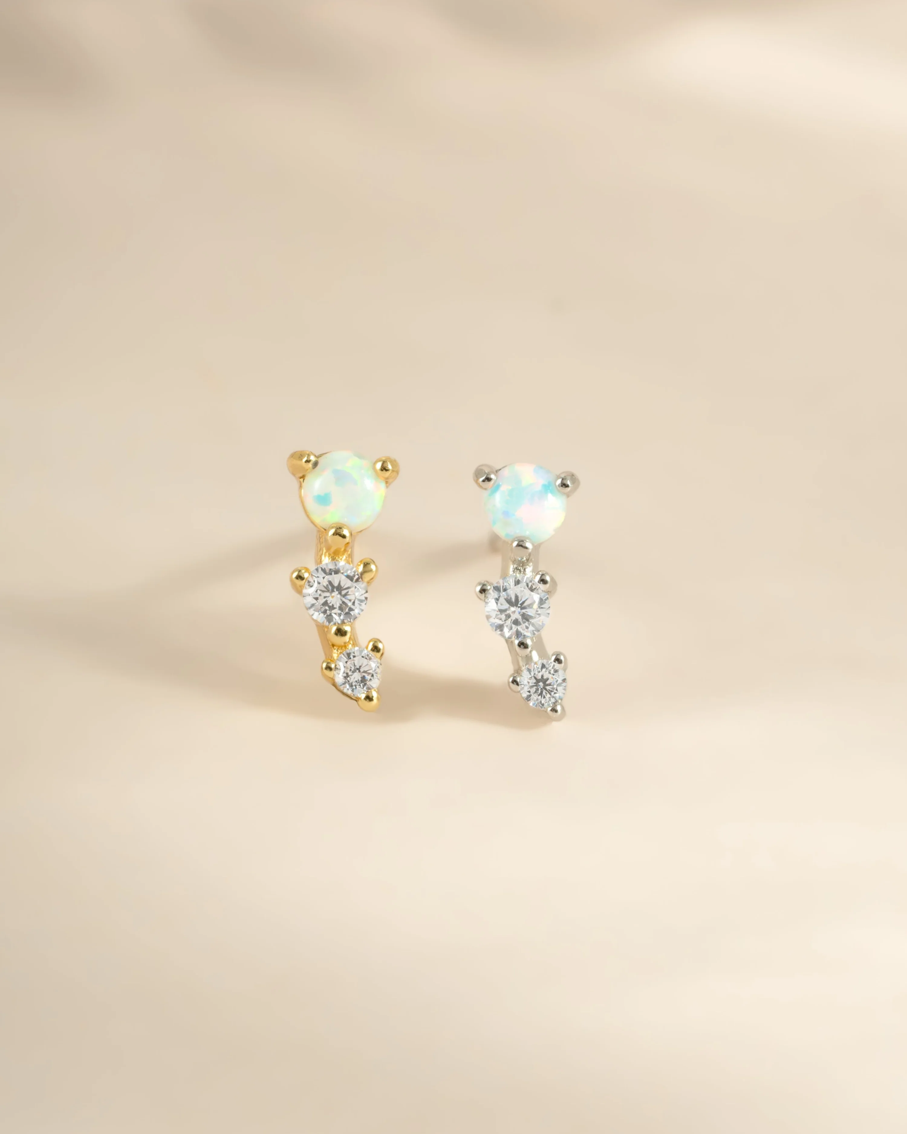 Opal Ear Climber - Image 3