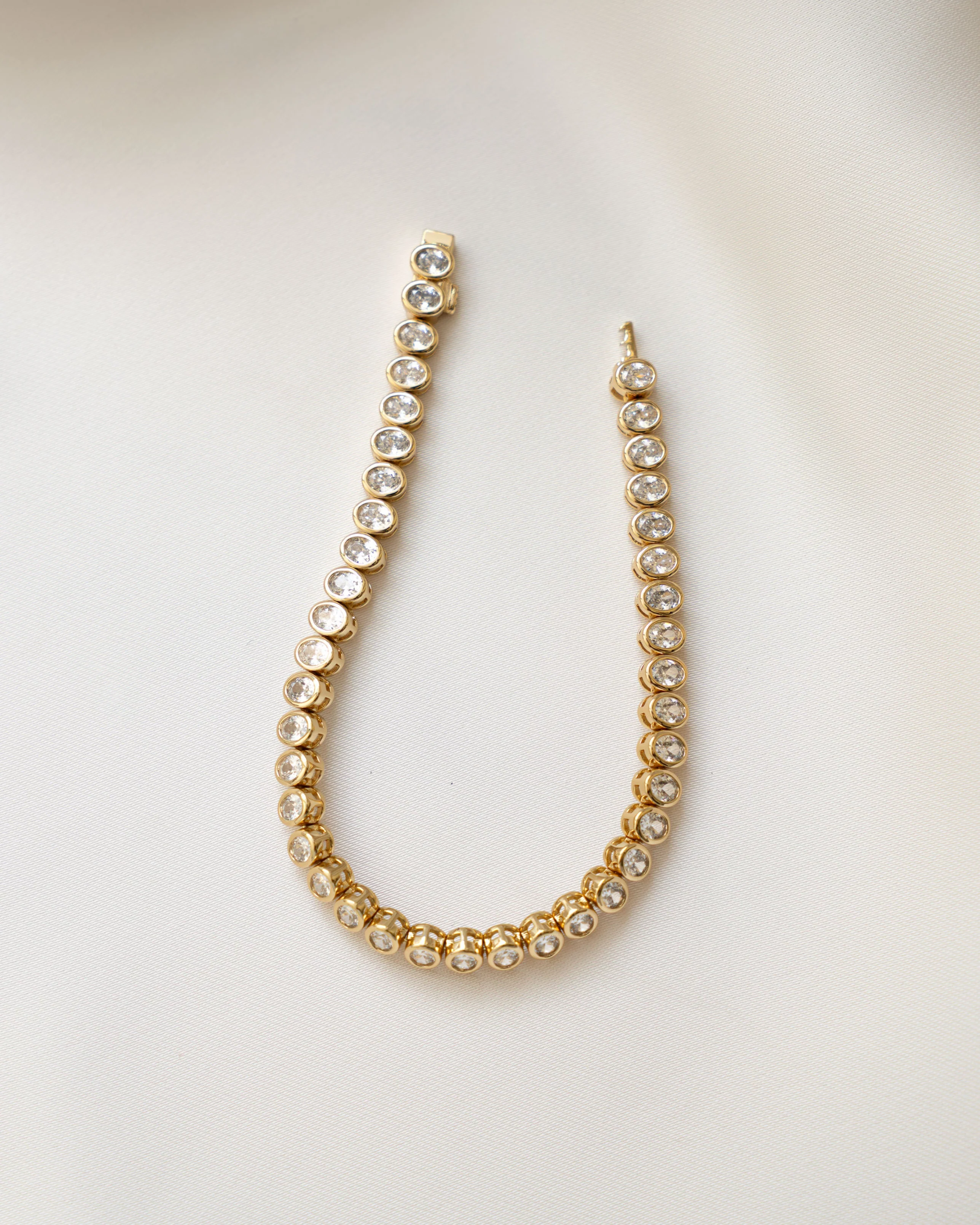 Oval Bezel Tennis Bracelet - Image 9