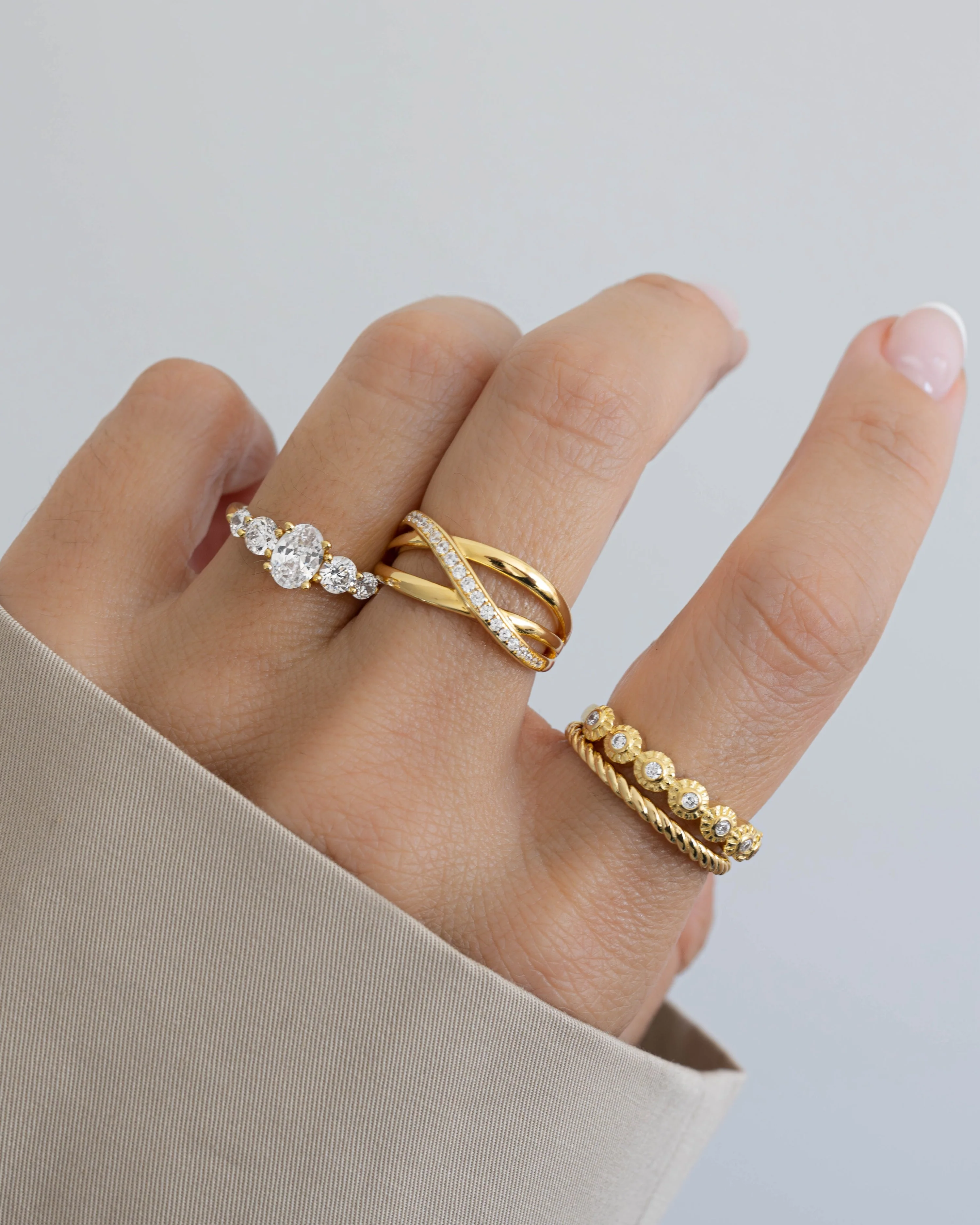 Oval Cluster Ring - Image 6