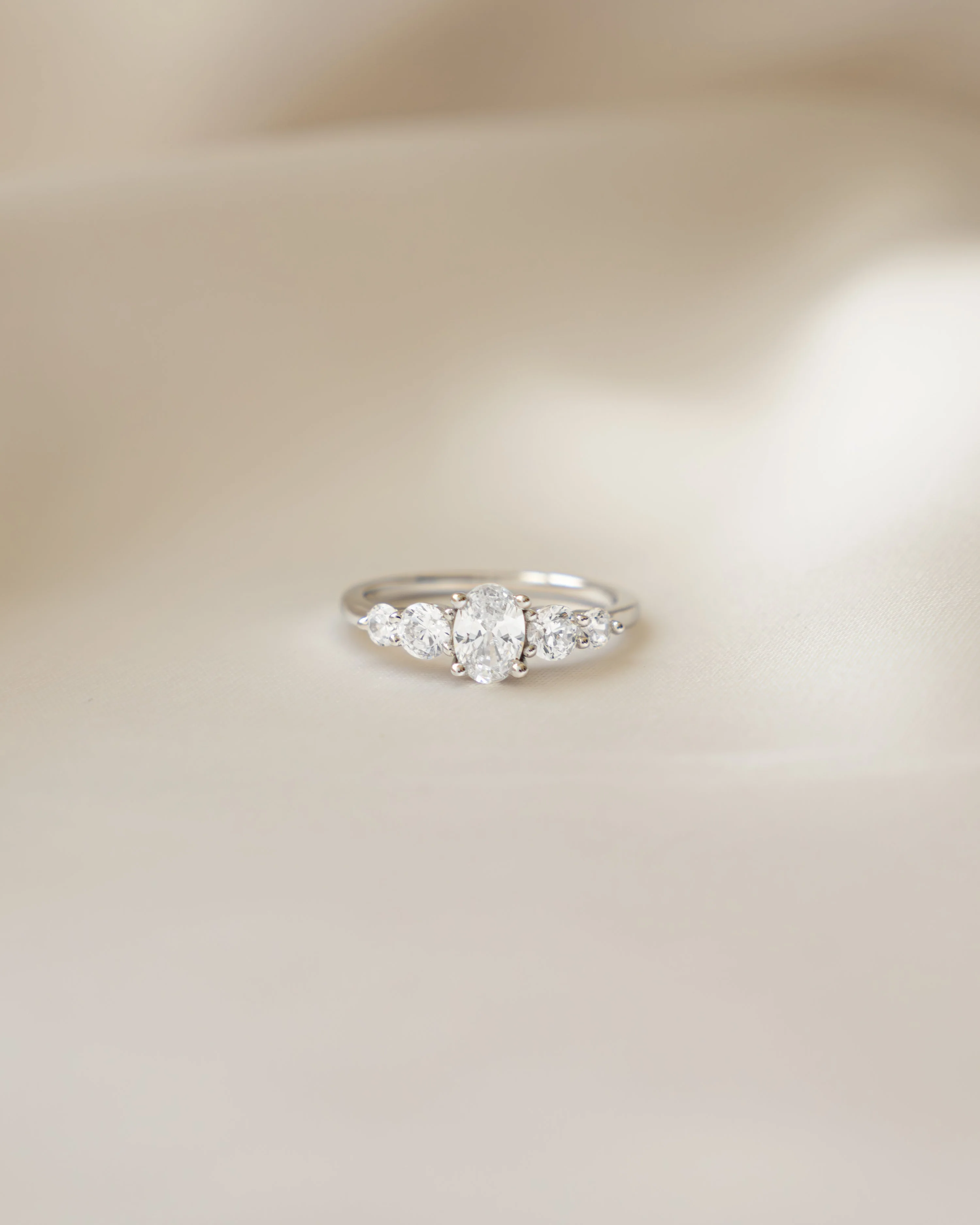 Oval Cluster Ring - Image 7