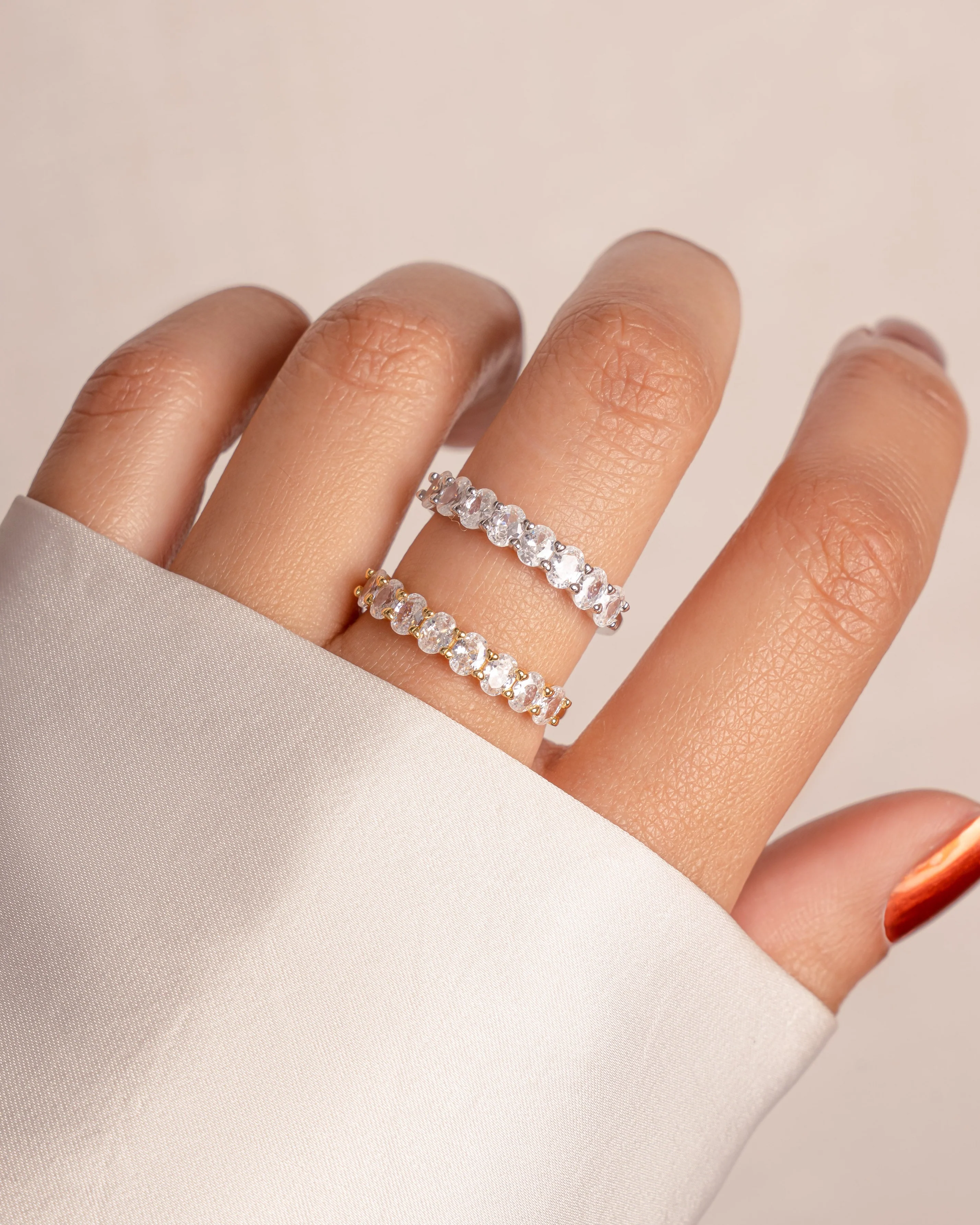Oval Diamond Ring - Image 6