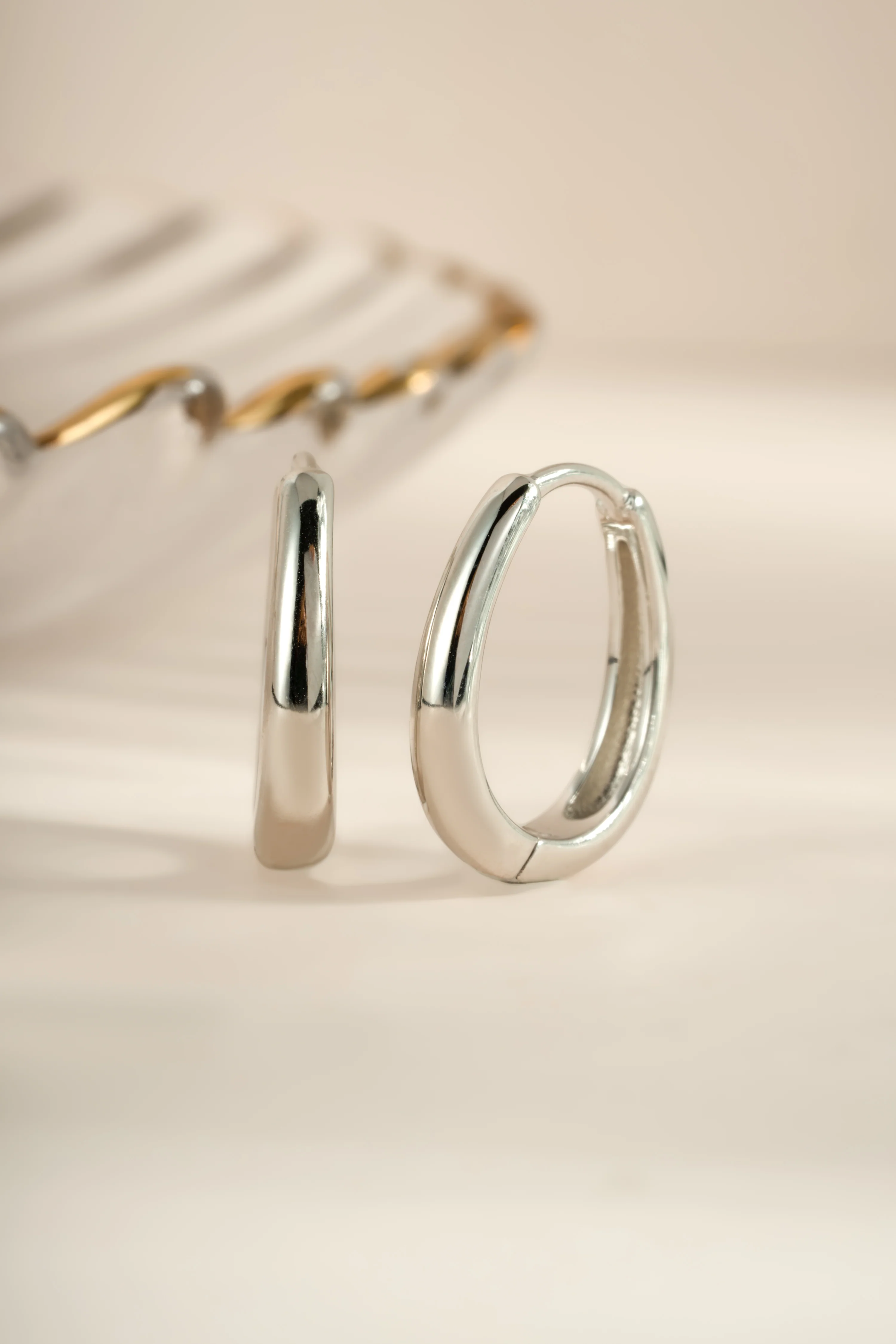 Oval Hoops - Image 7